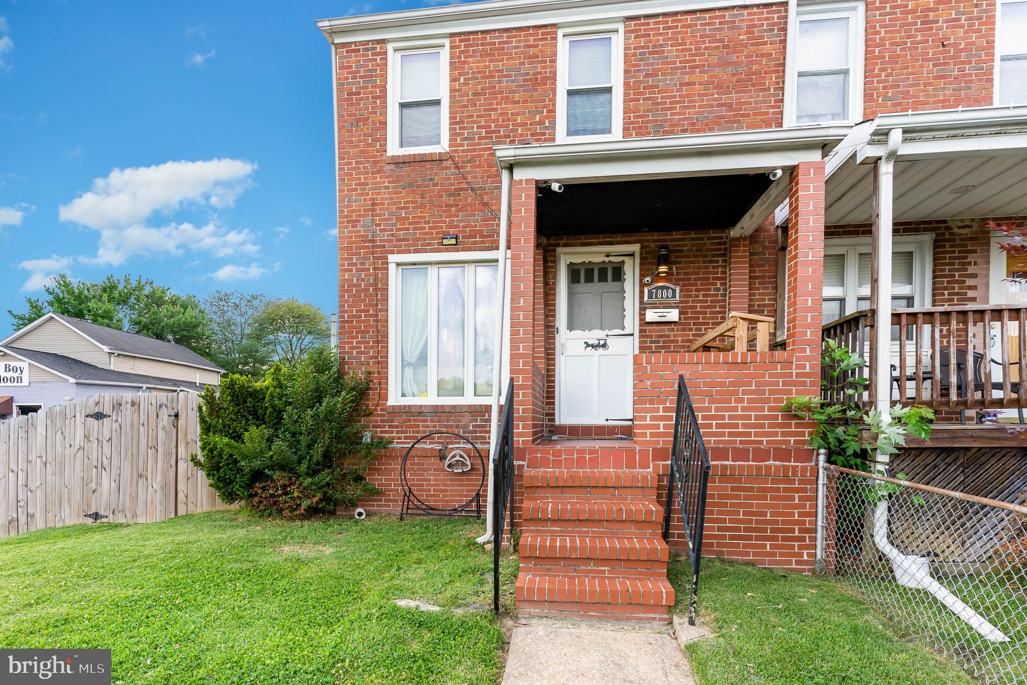 NORTH POINT VILLAGE - Residential