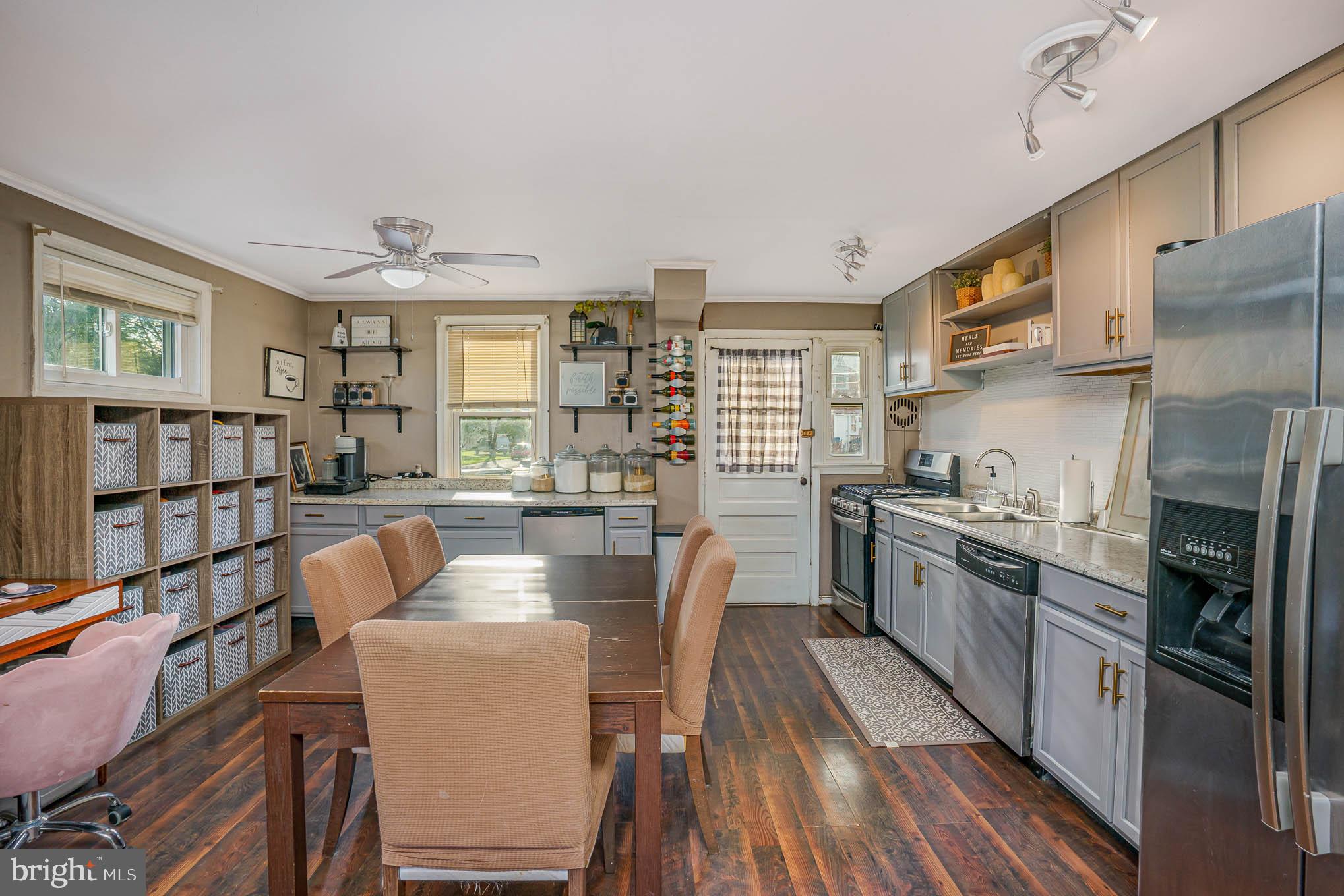 NORTH POINT VILLAGE - Residential