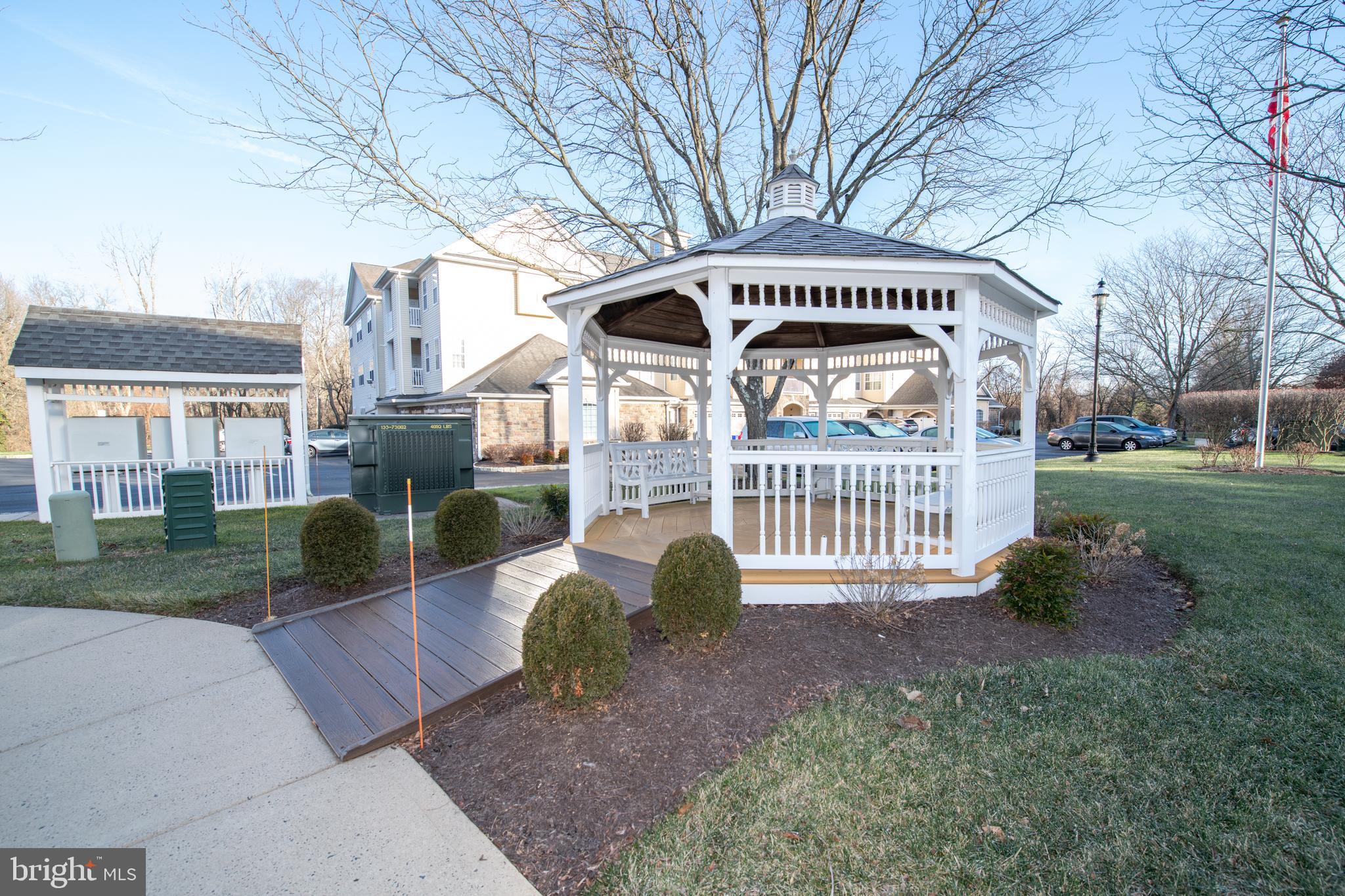 HOLLAND PRESERVE - Residential