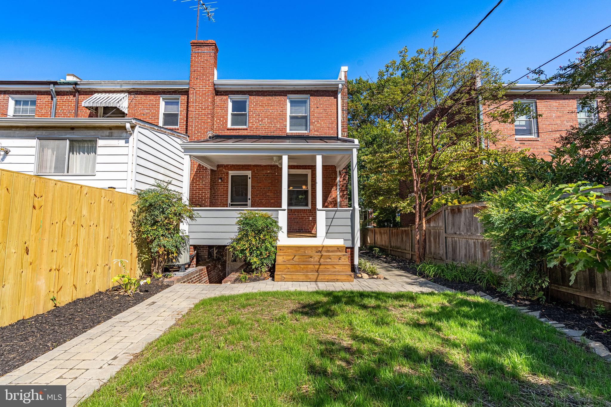 DEL RAY - Residential Lease