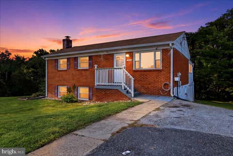 Photo of 14716 Anderson Street, WOODBRIDGE, VA 22193 (MLS # VAPW2127664)