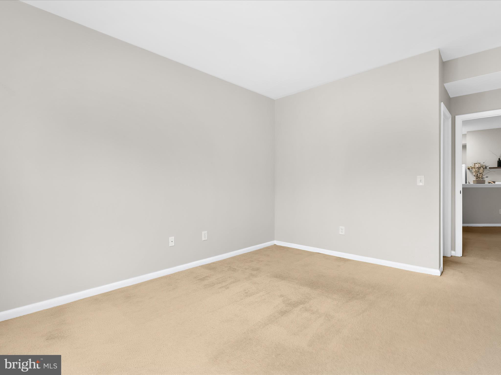 ANNAPOLIS OVERLOOK - Residential