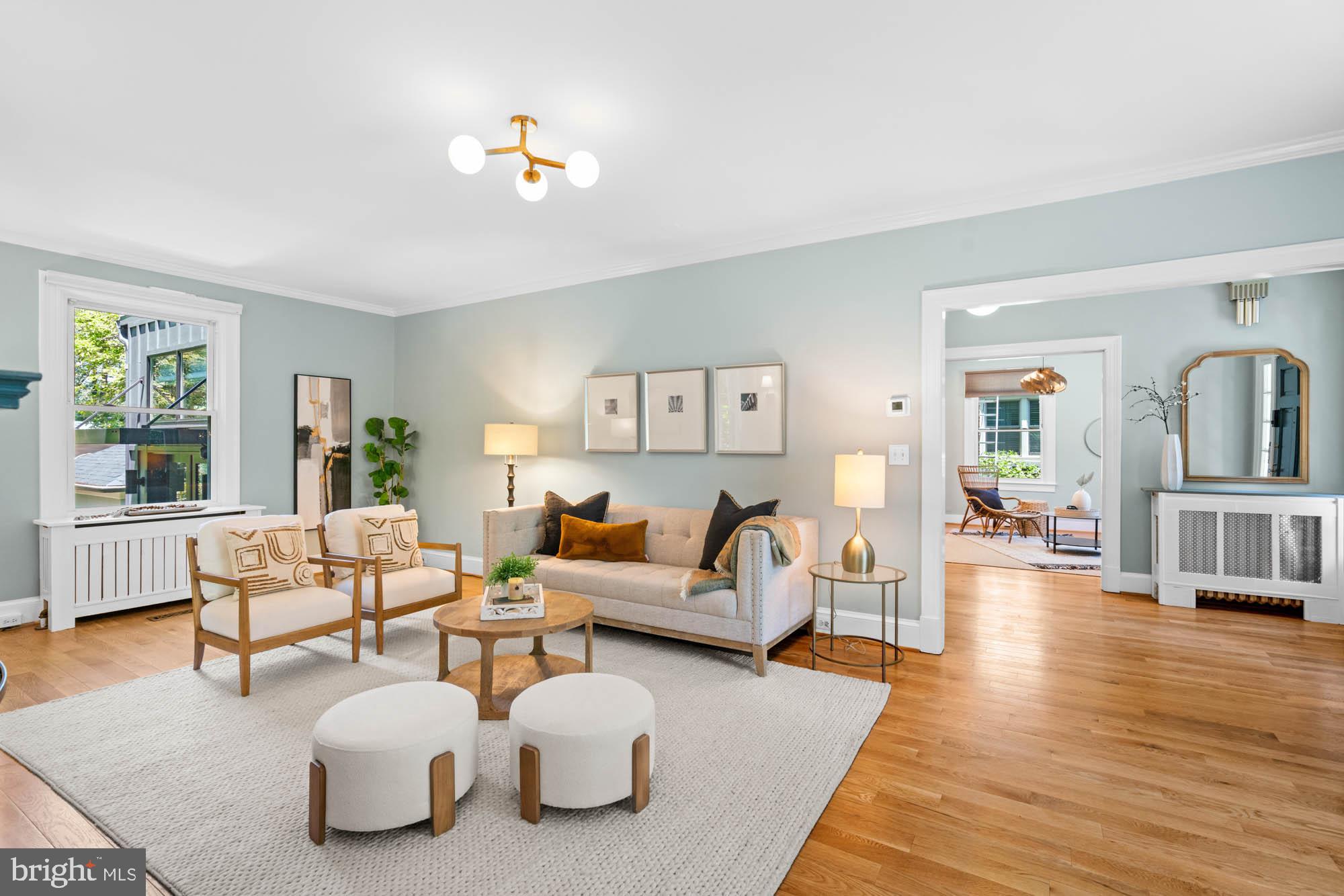 CHEVY CHASE VILLAGE - Residential