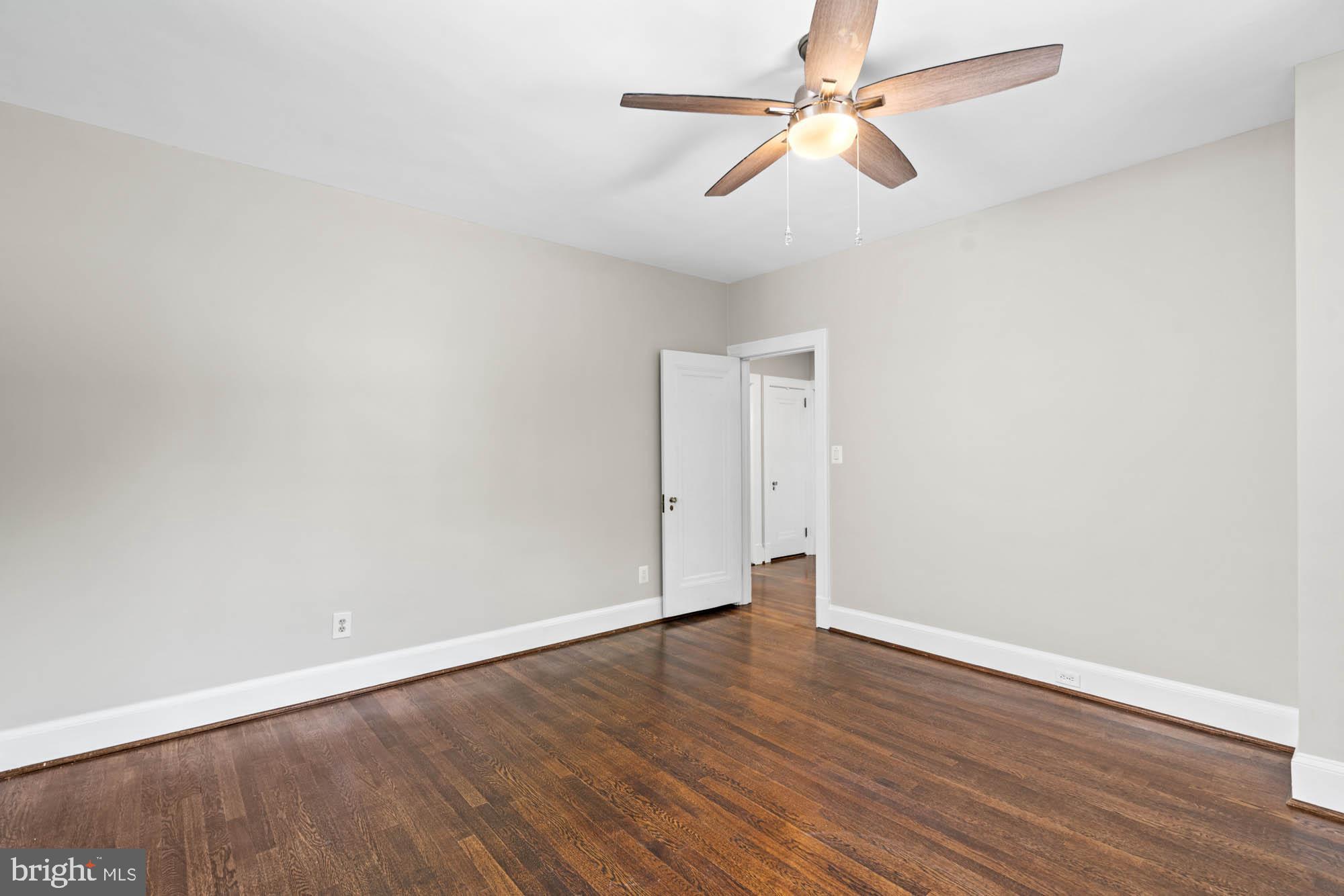 CHEVY CHASE VILLAGE - Residential