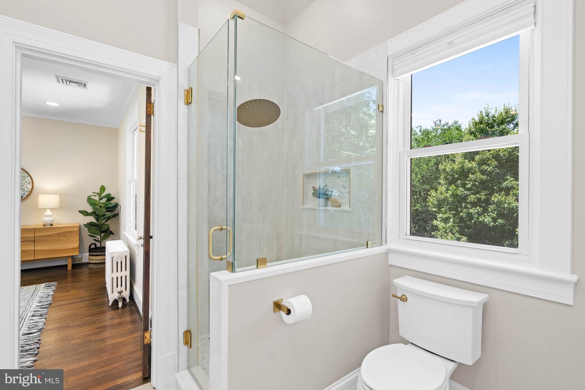 CHEVY CHASE VILLAGE - Residential