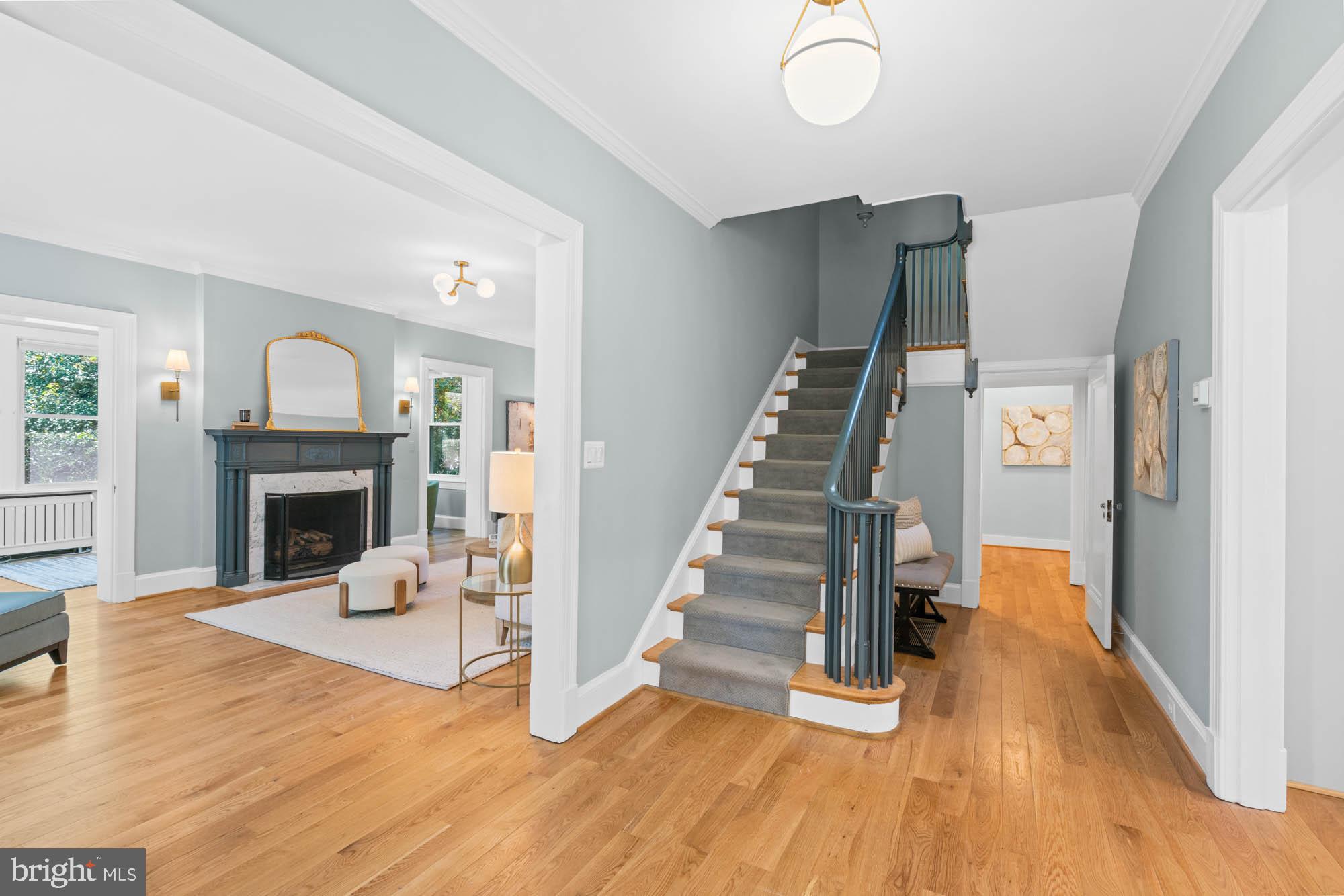 CHEVY CHASE VILLAGE - Residential