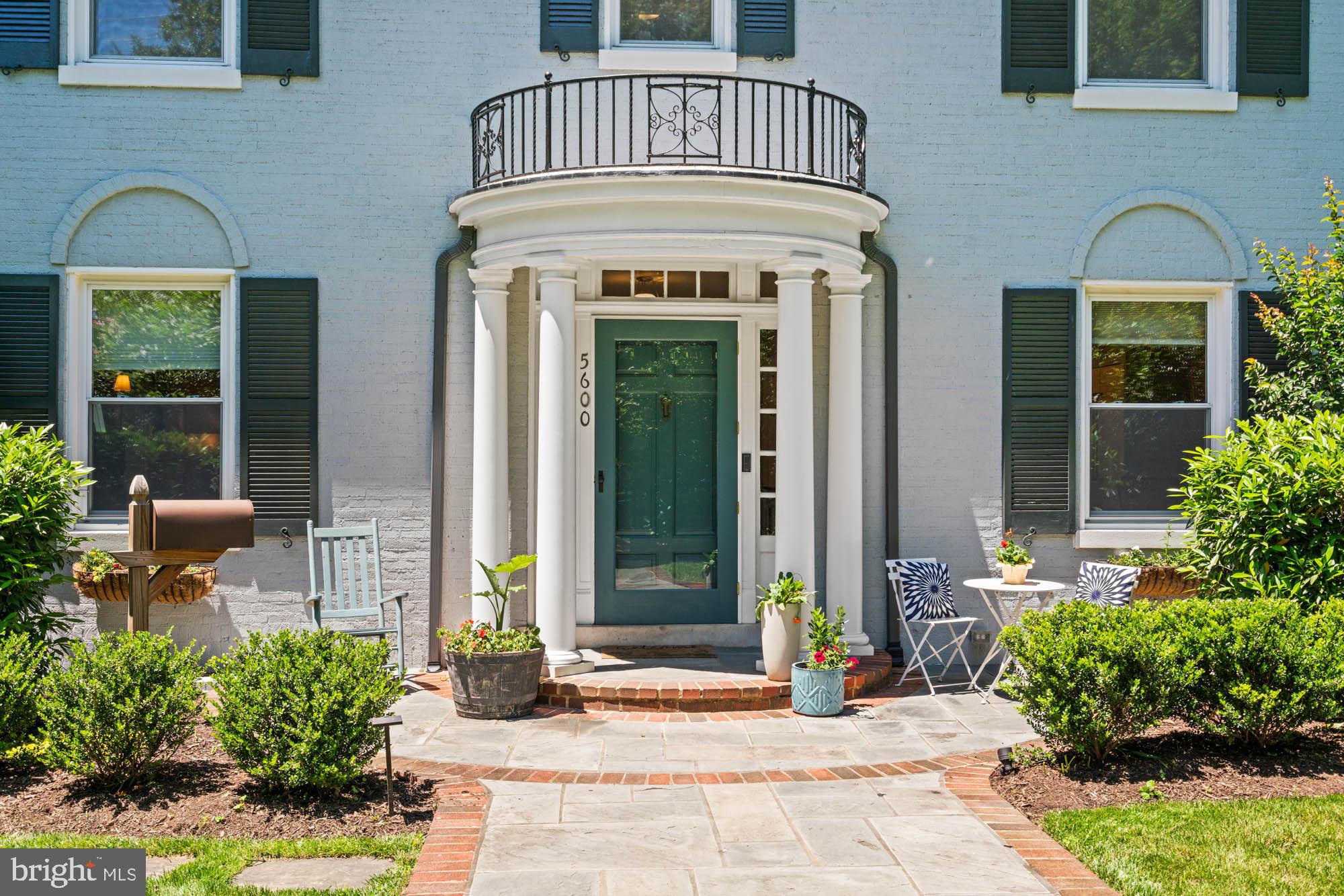 CHEVY CHASE VILLAGE - Residential