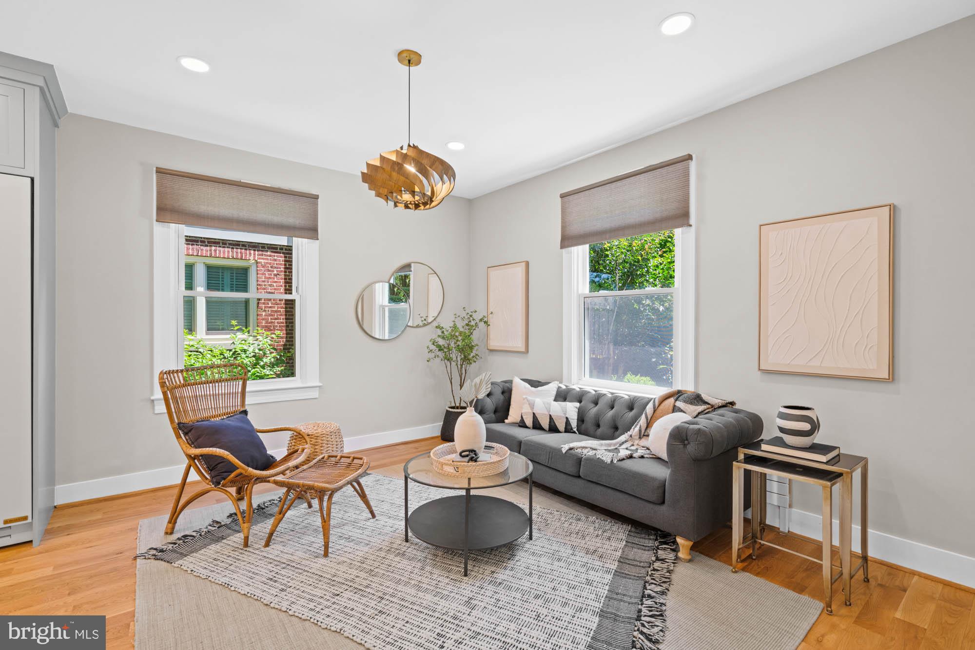 CHEVY CHASE VILLAGE - Residential