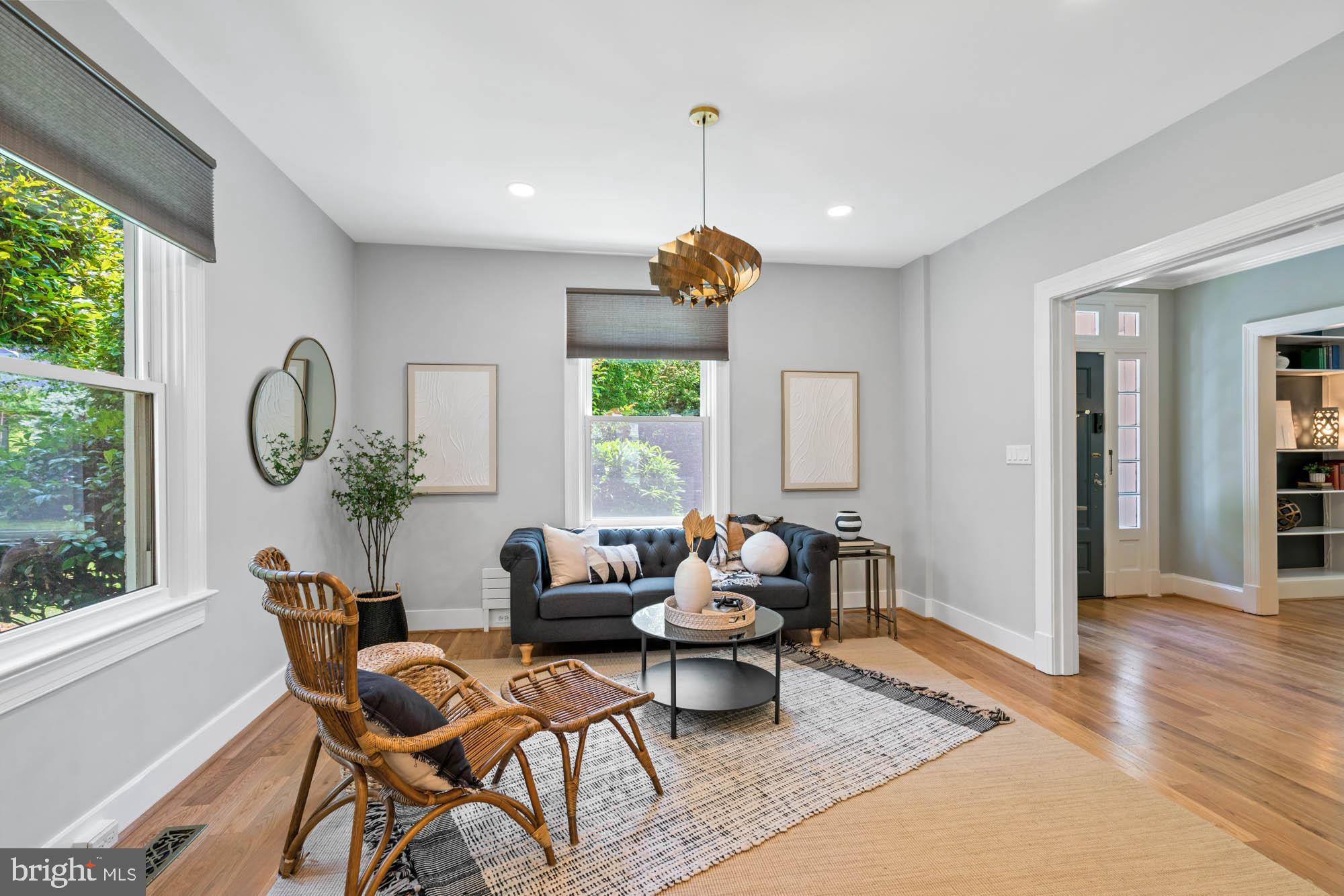 CHEVY CHASE VILLAGE - Residential