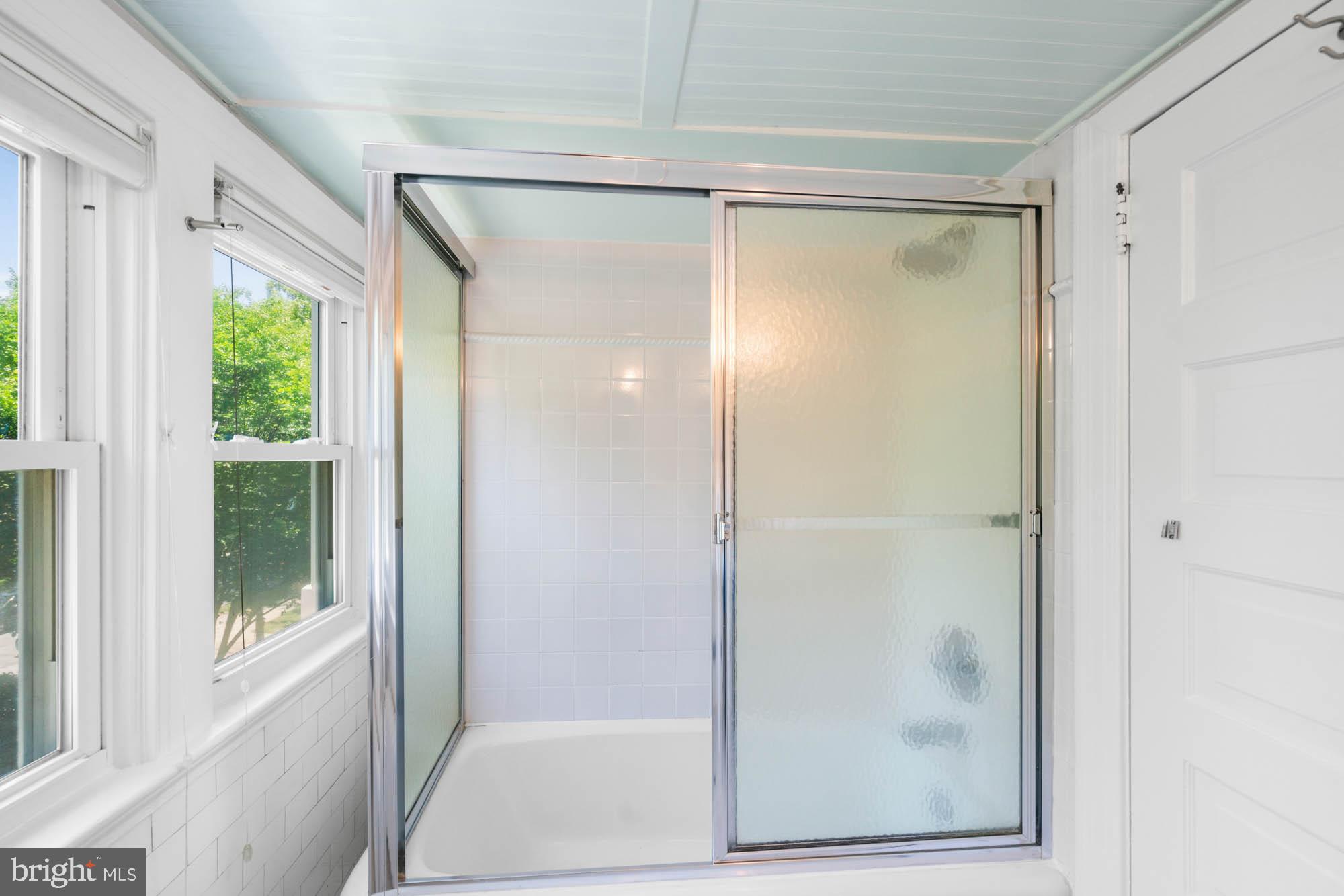 CHEVY CHASE VILLAGE - Residential