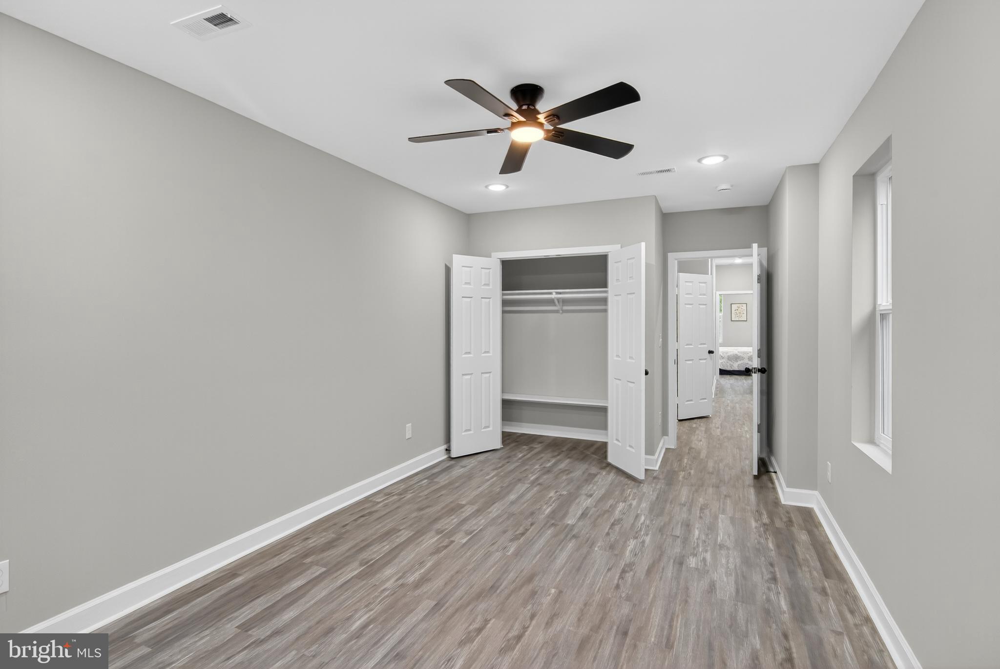 BROADWAY EAST - Residential