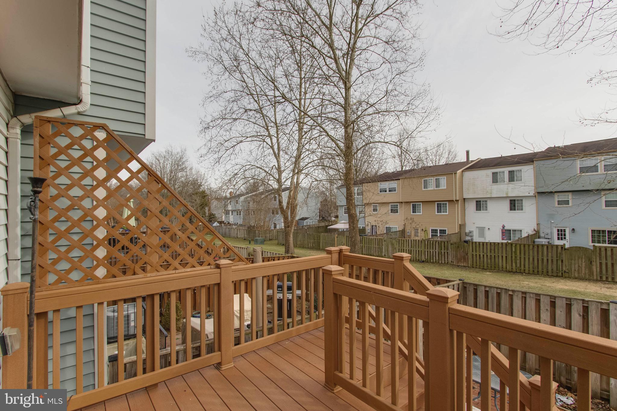 D EVEREUX WEST - Residential Lease