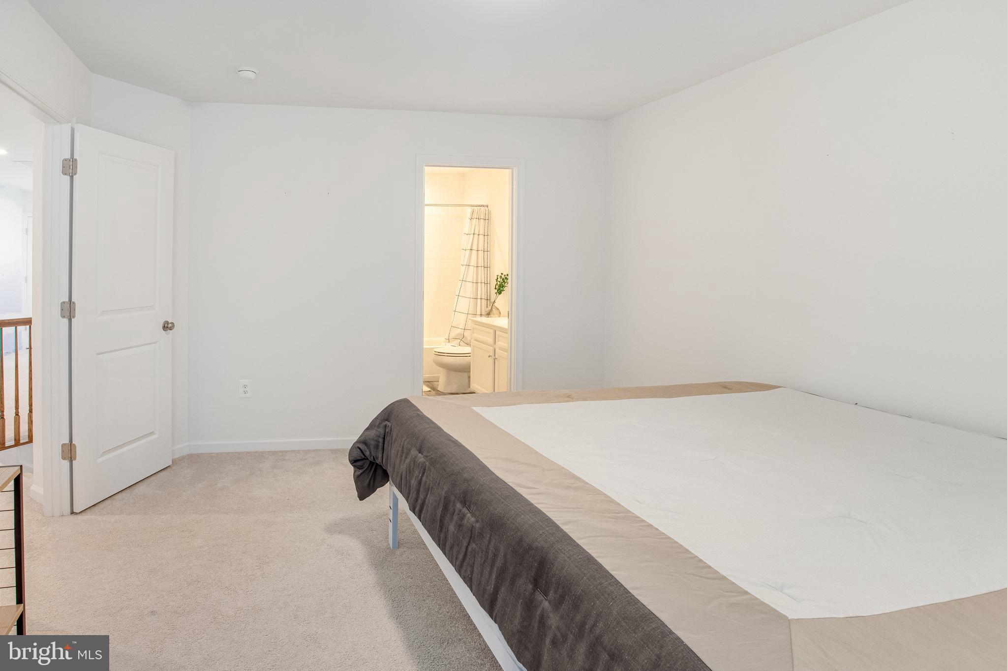 EMBREY MILL - Residential