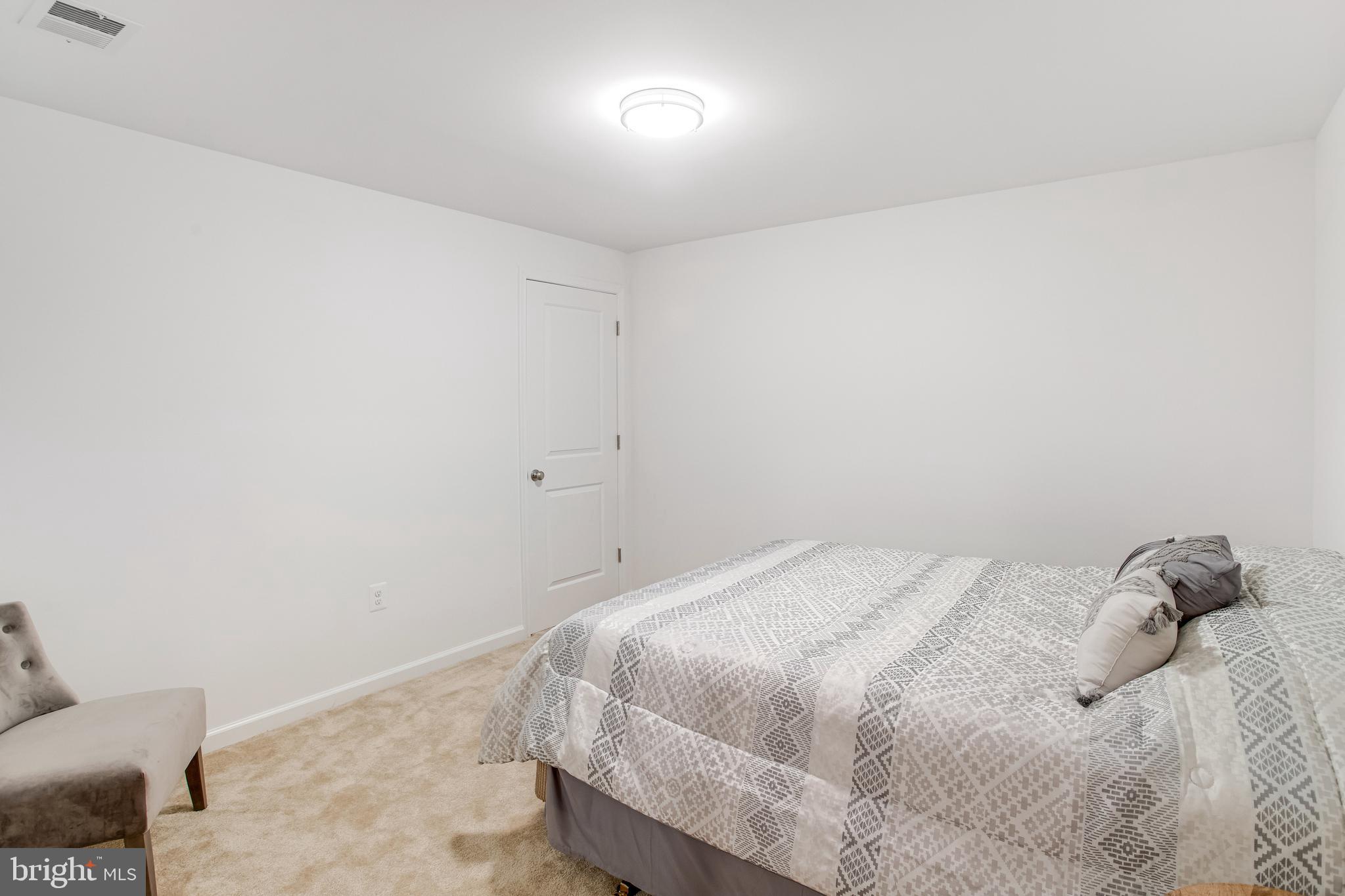 EMBREY MILL - Residential