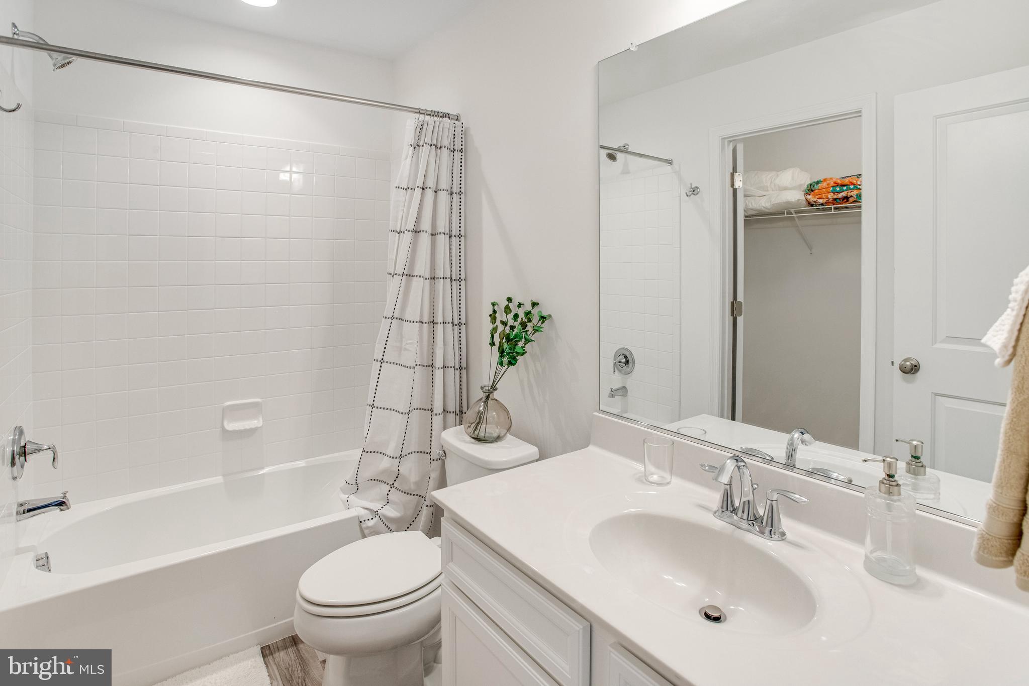 EMBREY MILL - Residential