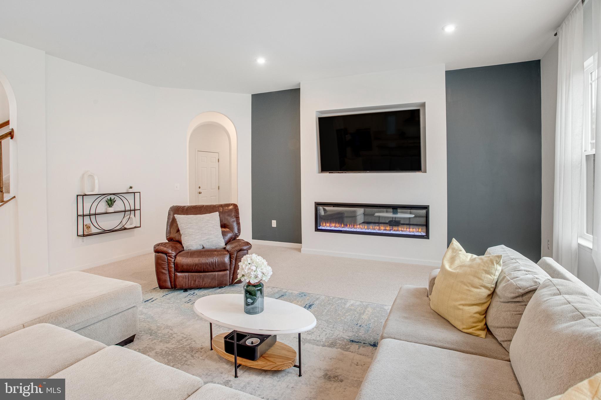 EMBREY MILL - Residential