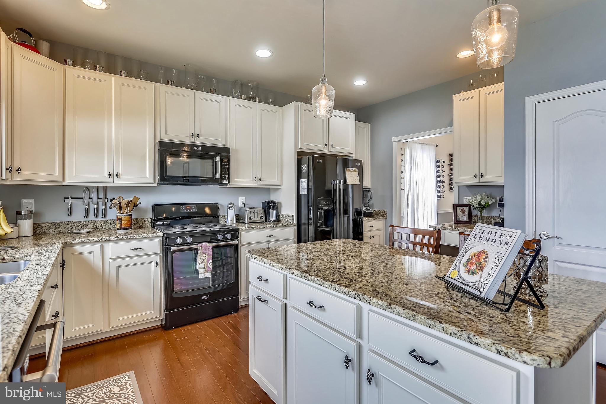 NORTH BROOK - Residential