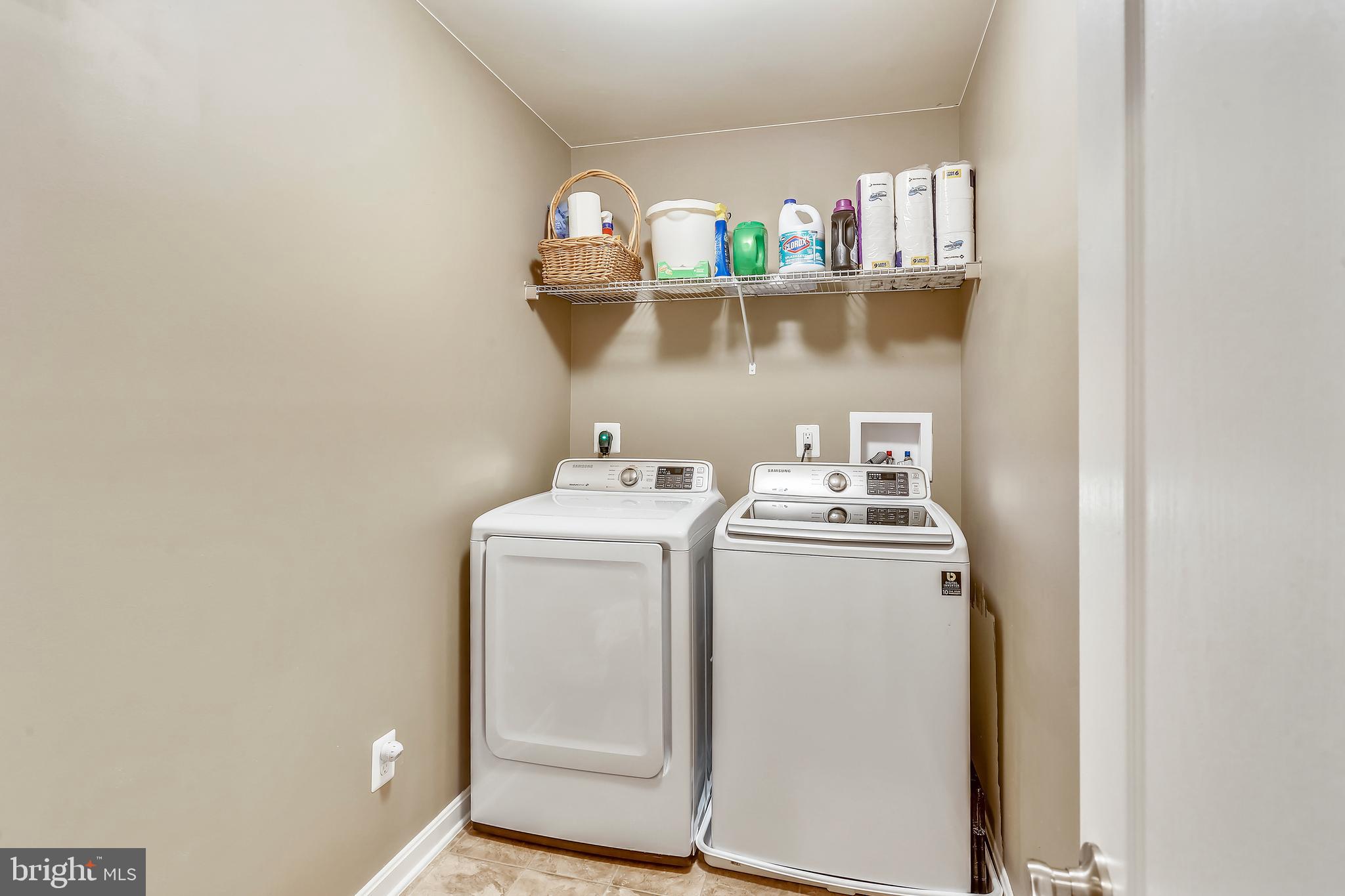 NORTH BROOK - Residential