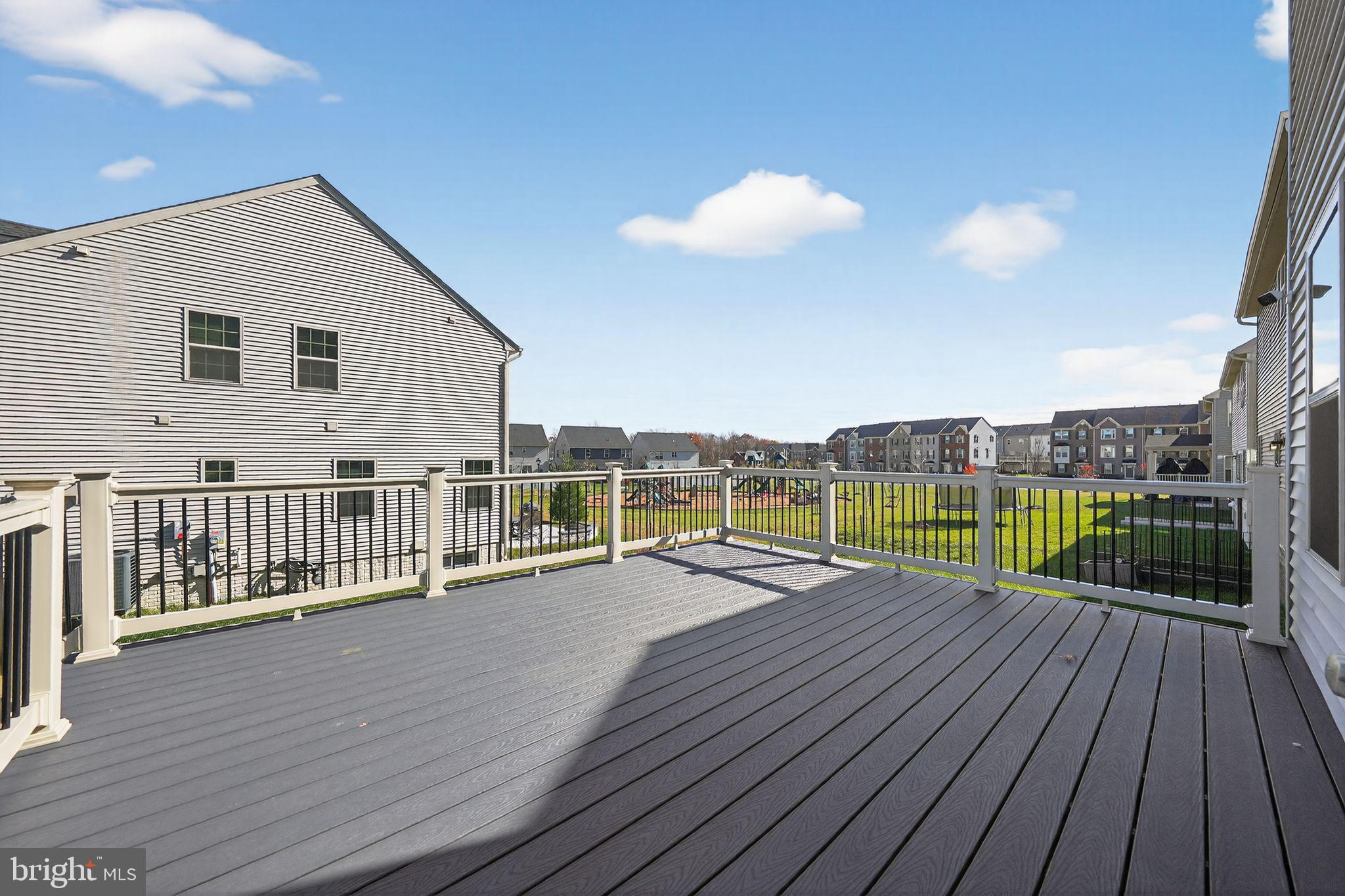 TIMOTHY BRANCH SINGLES - Residential