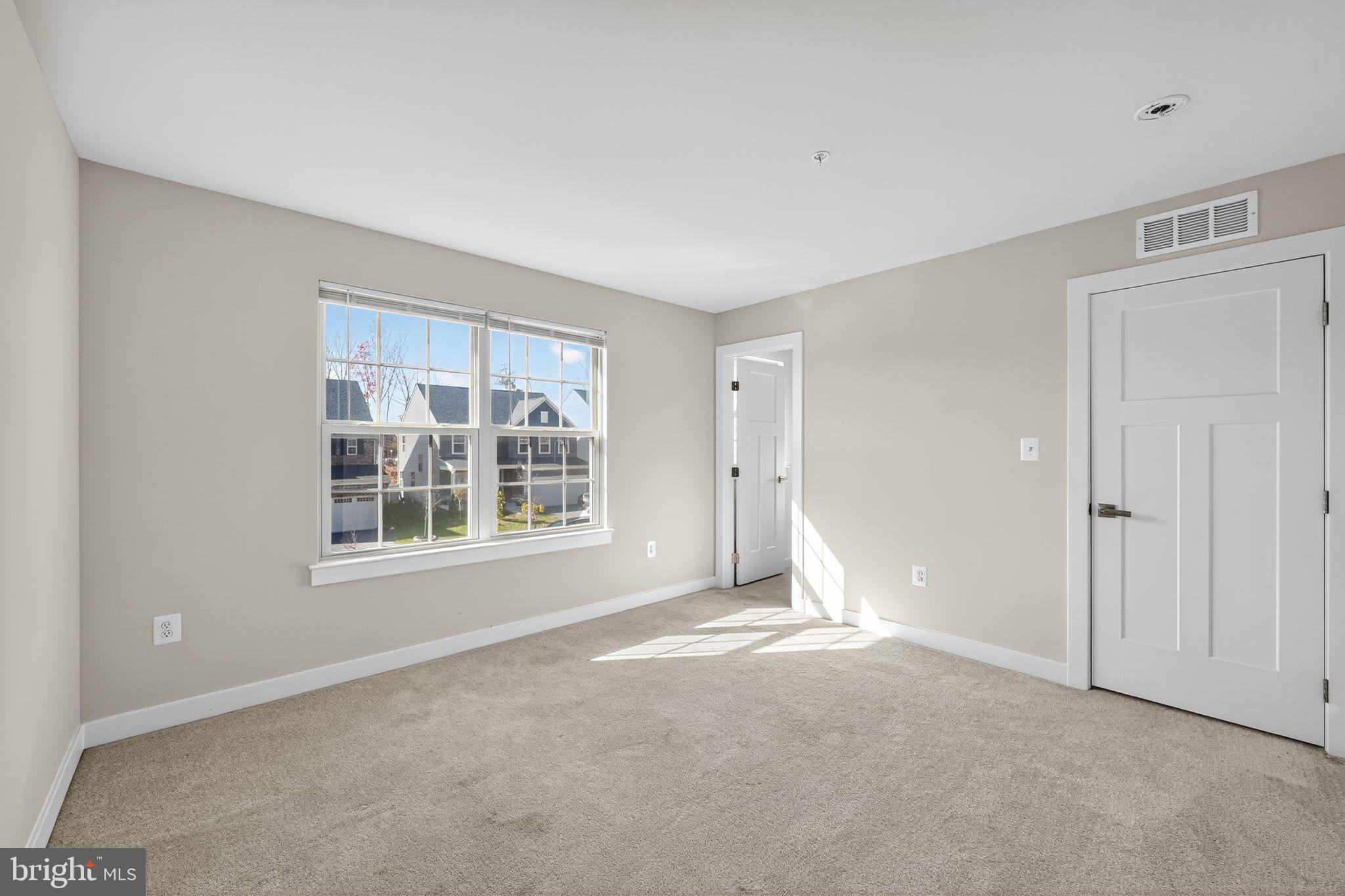 TIMOTHY BRANCH SINGLES - Residential