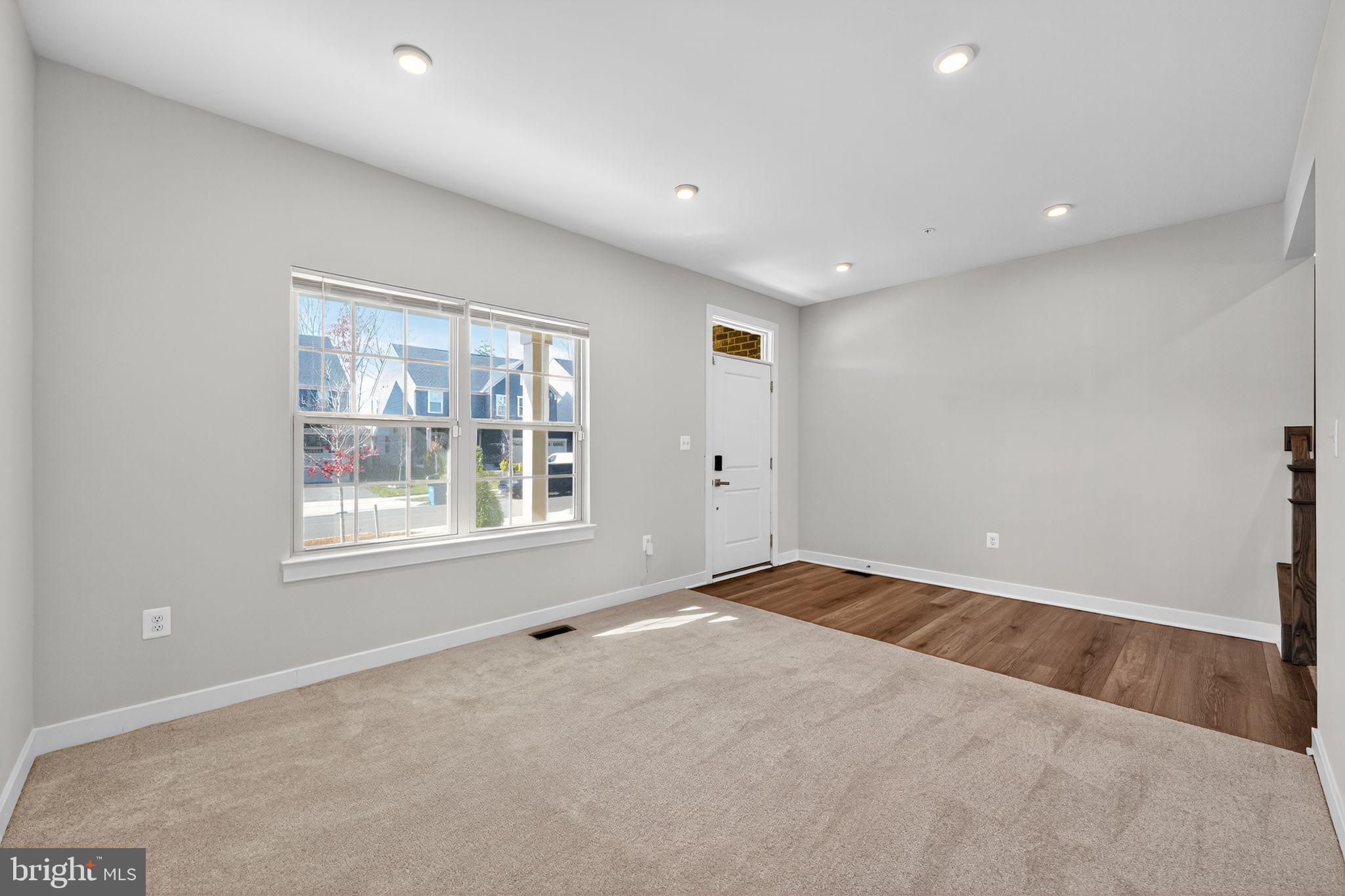 TIMOTHY BRANCH SINGLES - Residential