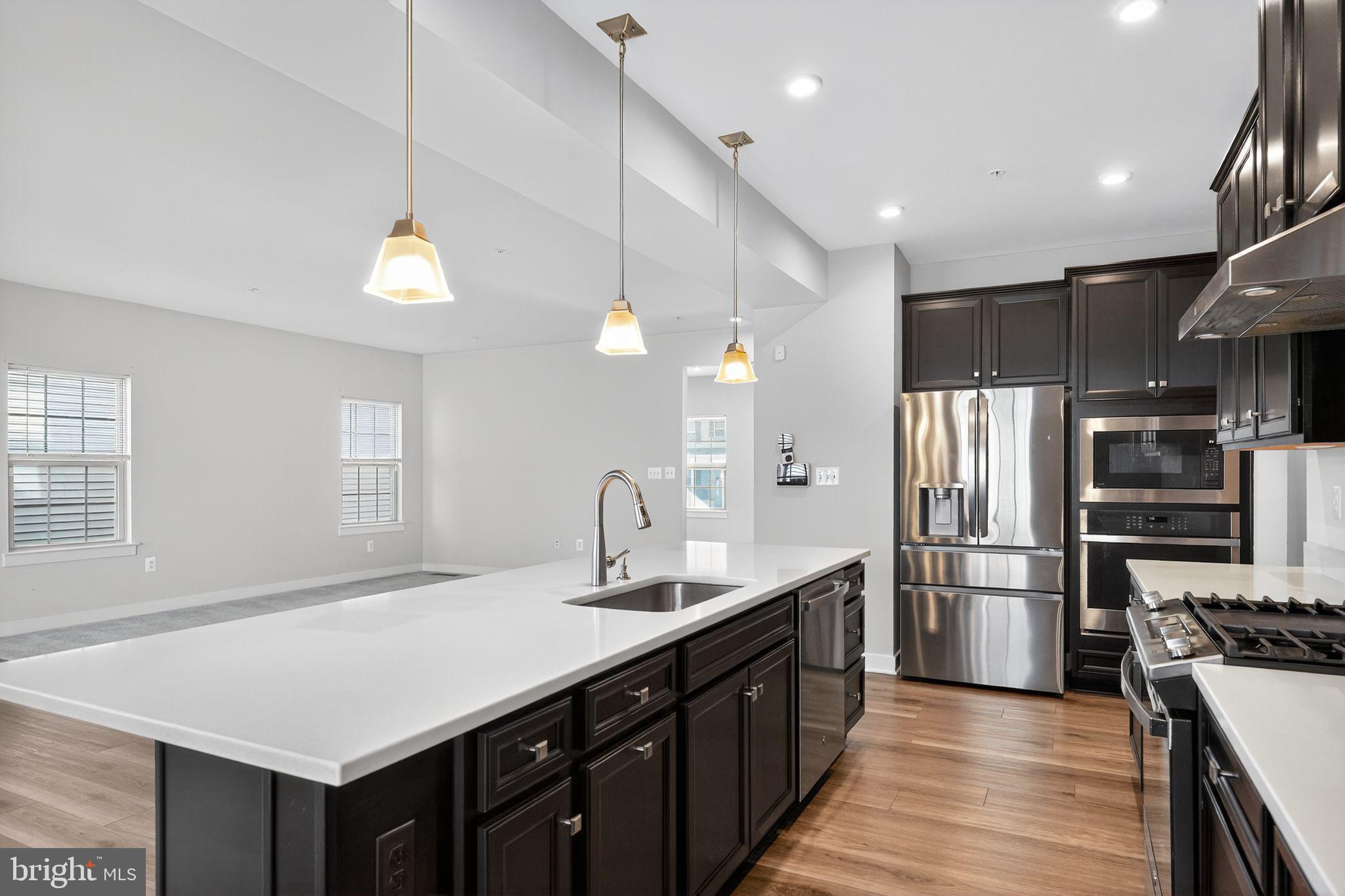 TIMOTHY BRANCH SINGLES - Residential