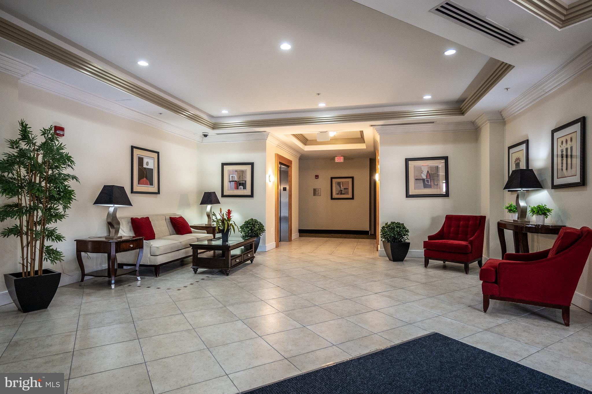 ELAN AT EAST MARKET - Residential