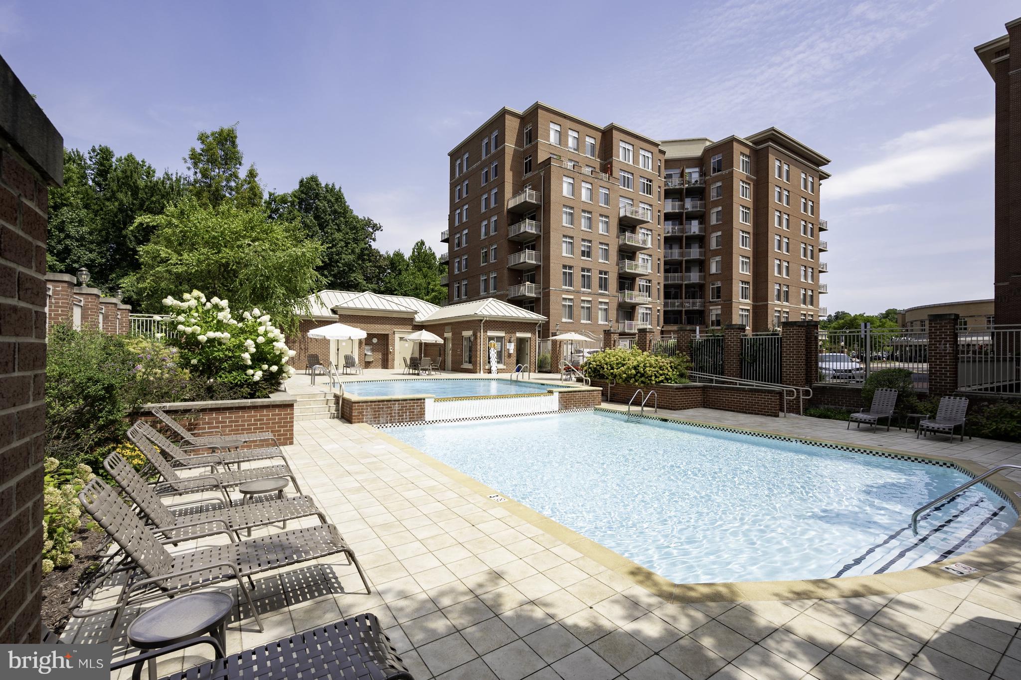 ELAN AT EAST MARKET - Residential