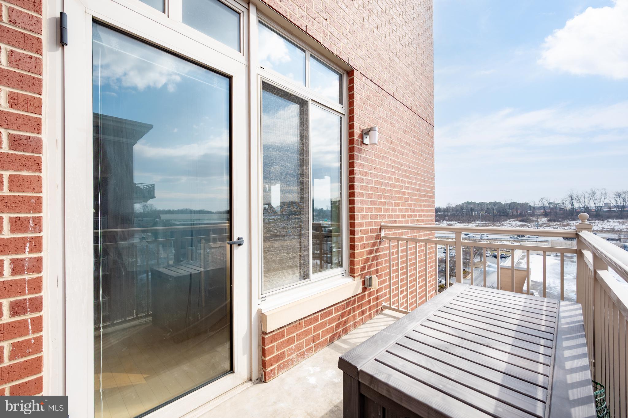 ELAN AT EAST MARKET - Residential