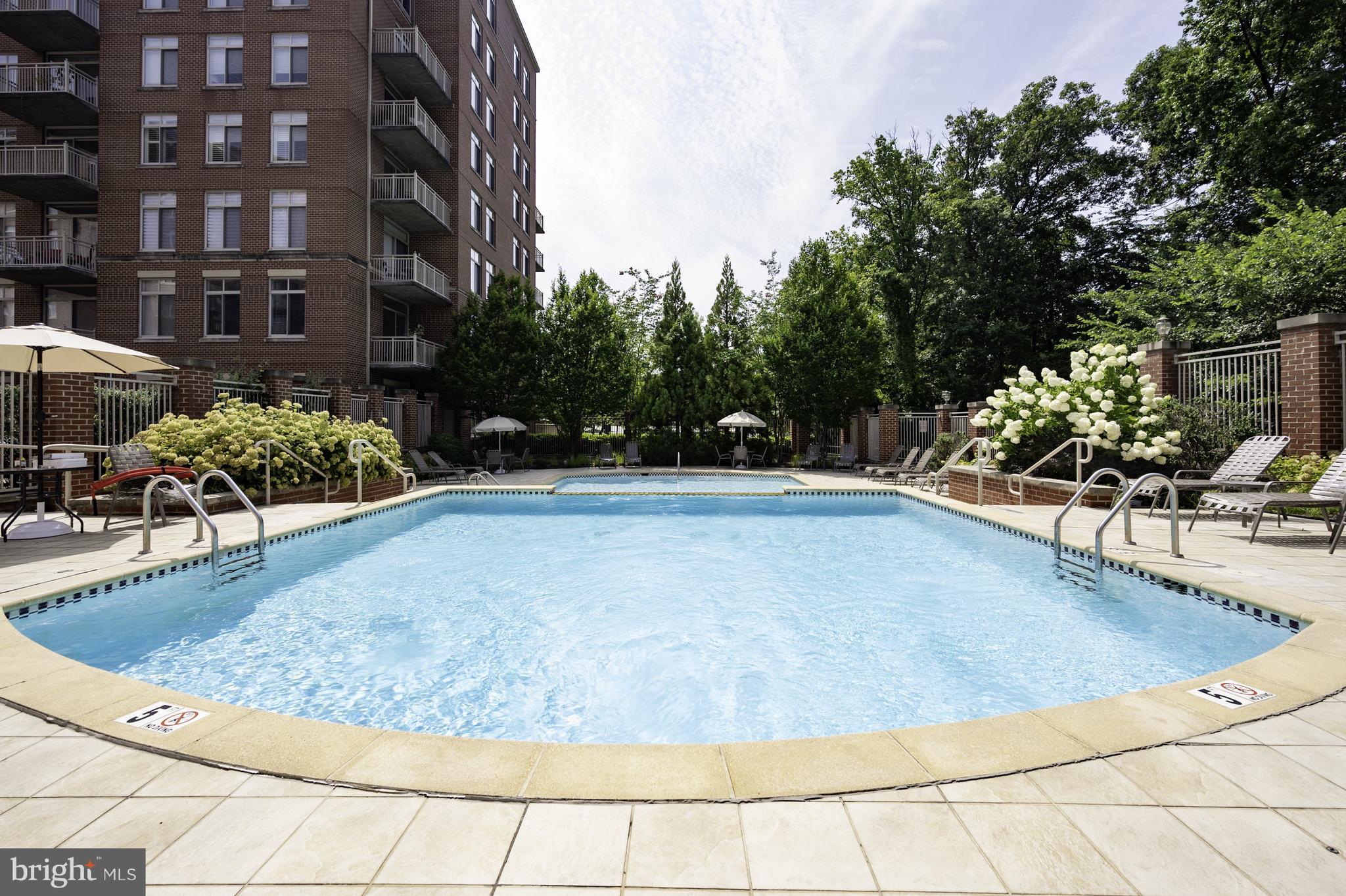 ELAN AT EAST MARKET - Residential