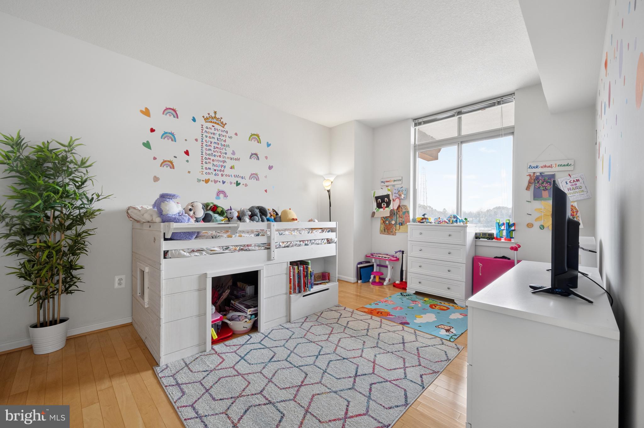 ELAN AT EAST MARKET - Residential