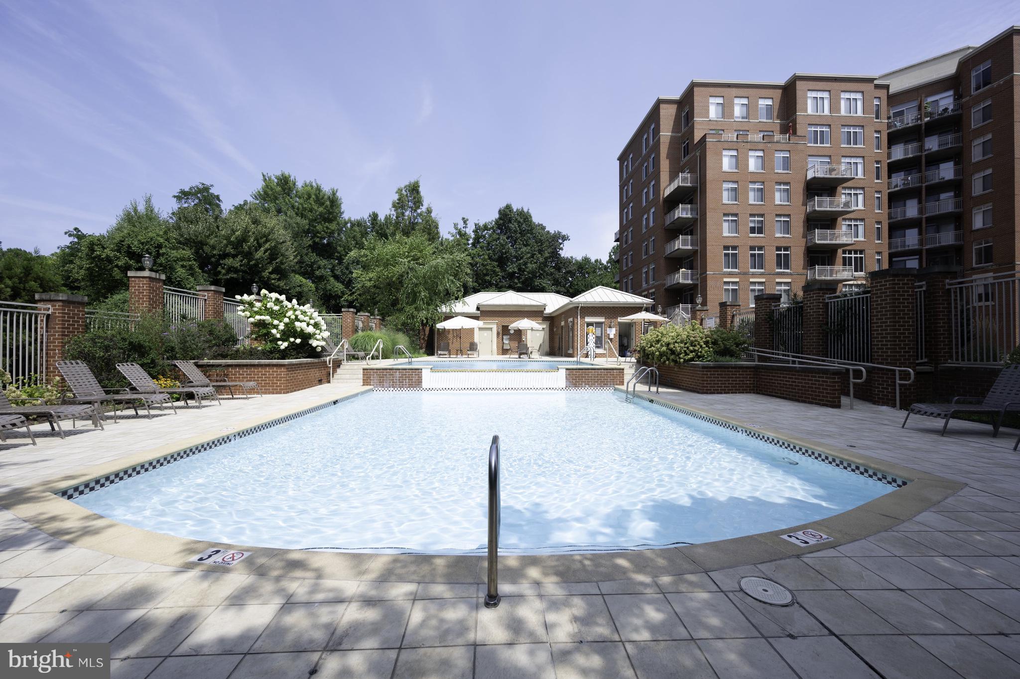 ELAN AT EAST MARKET - Residential