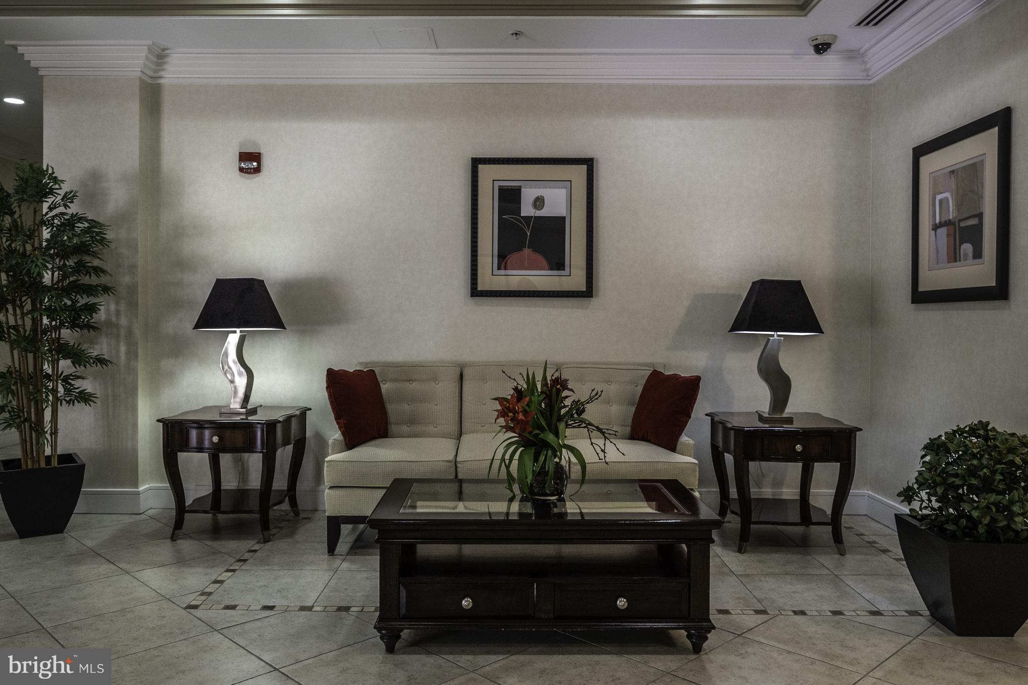 ELAN AT EAST MARKET - Residential