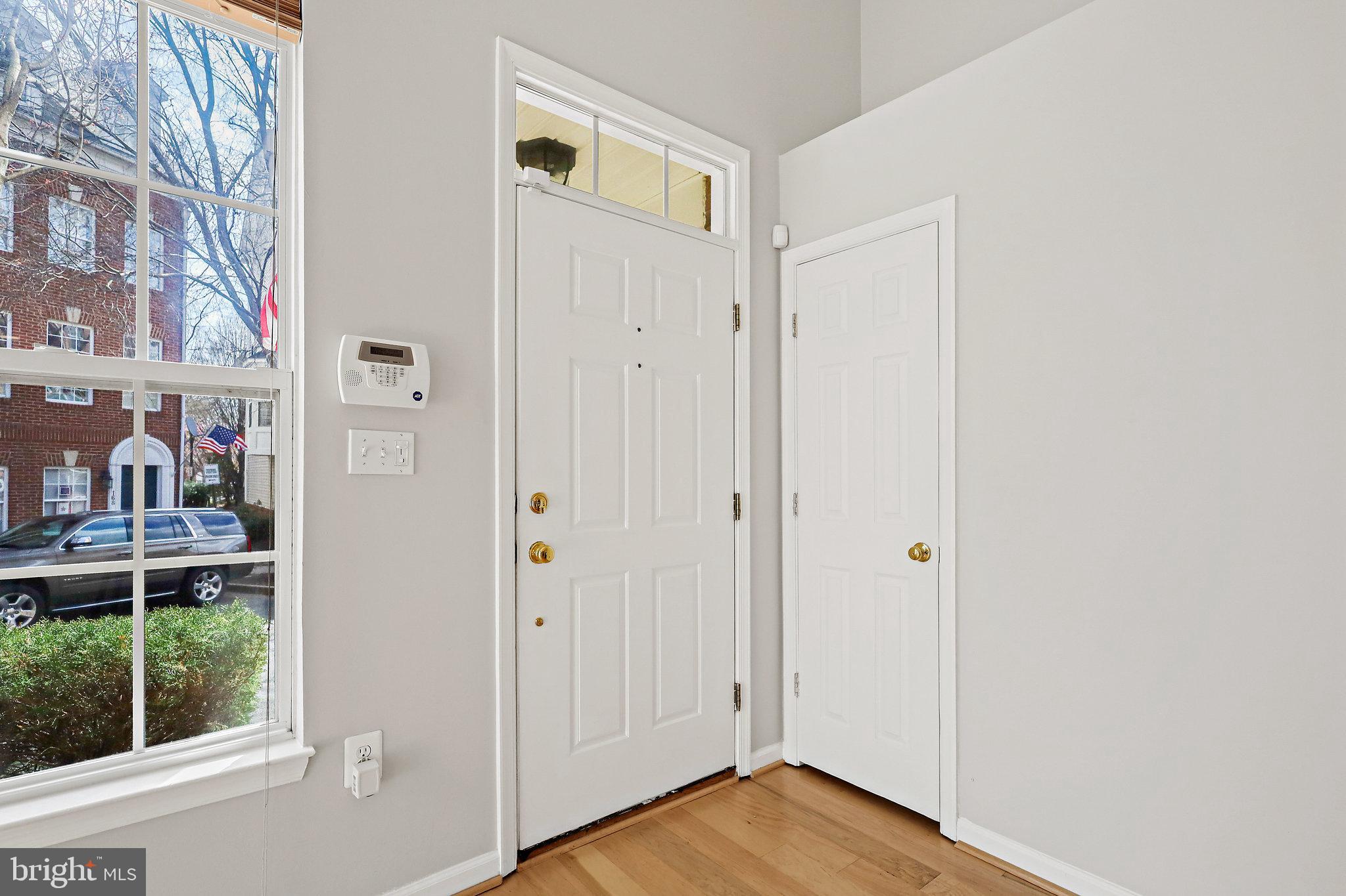 CAMERON STATION - Residential Lease