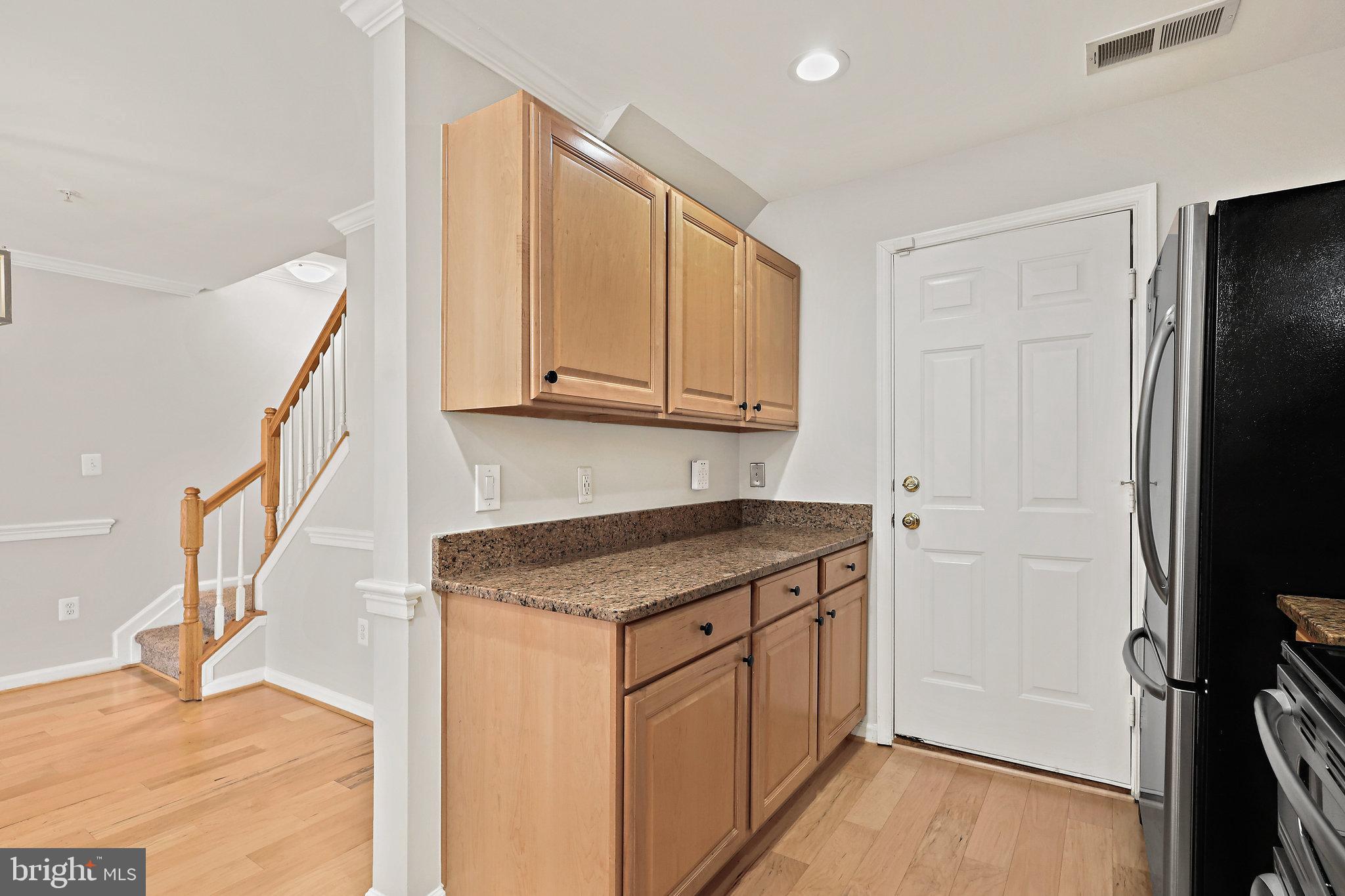 CAMERON STATION - Residential Lease