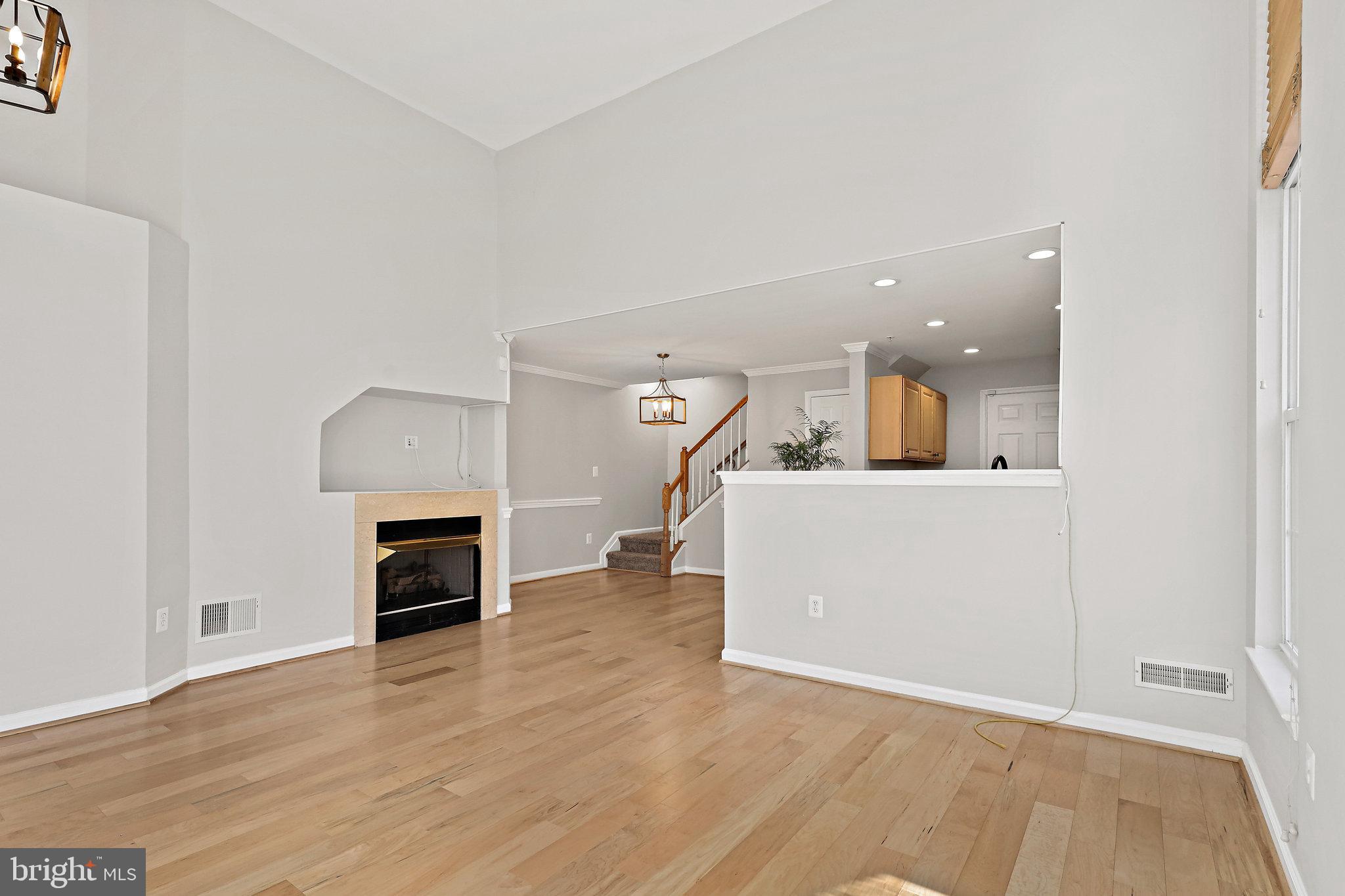 CAMERON STATION - Residential Lease