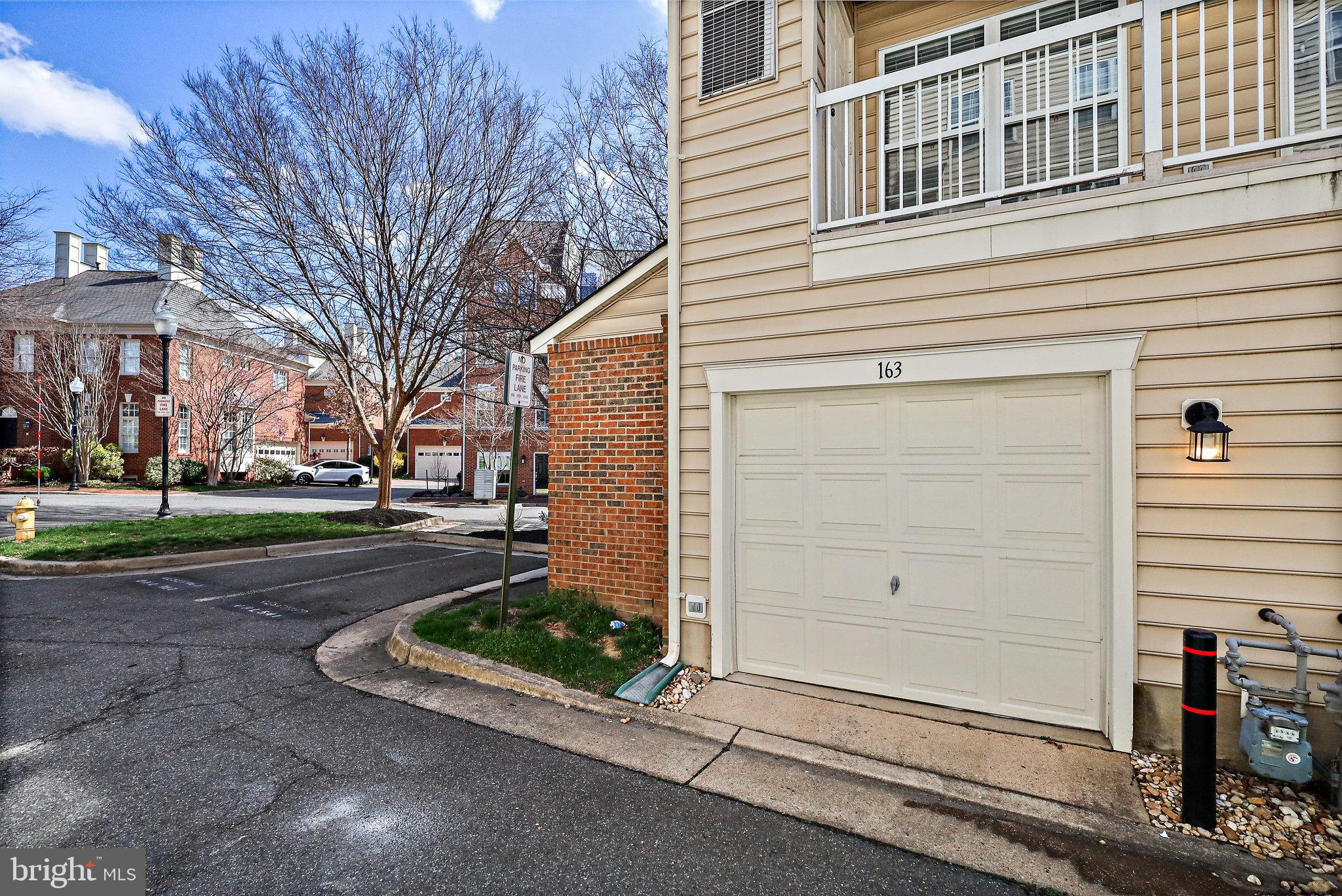 CAMERON STATION - Residential Lease