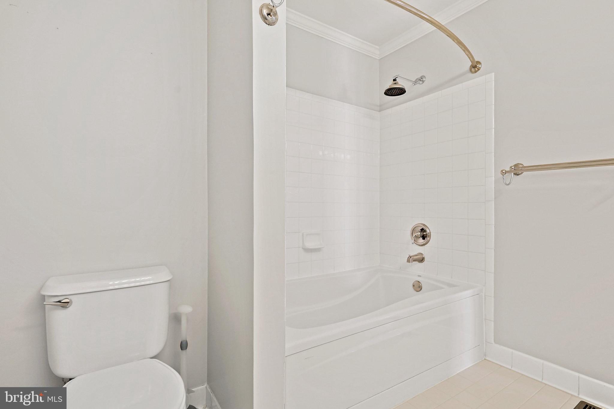 CAMERON STATION - Residential Lease