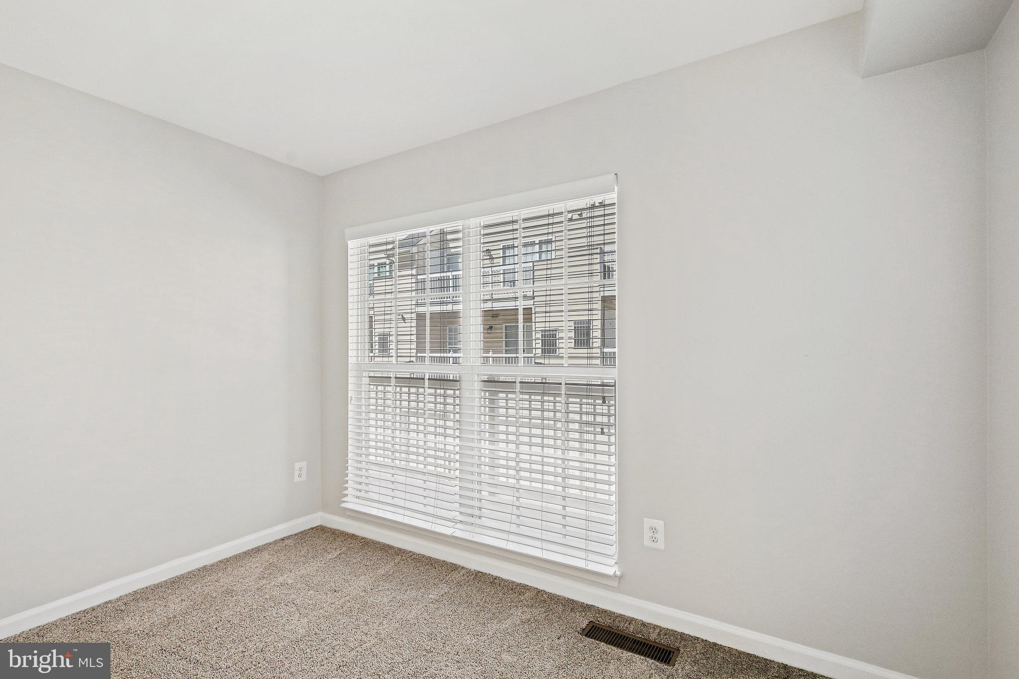 CAMERON STATION - Residential Lease