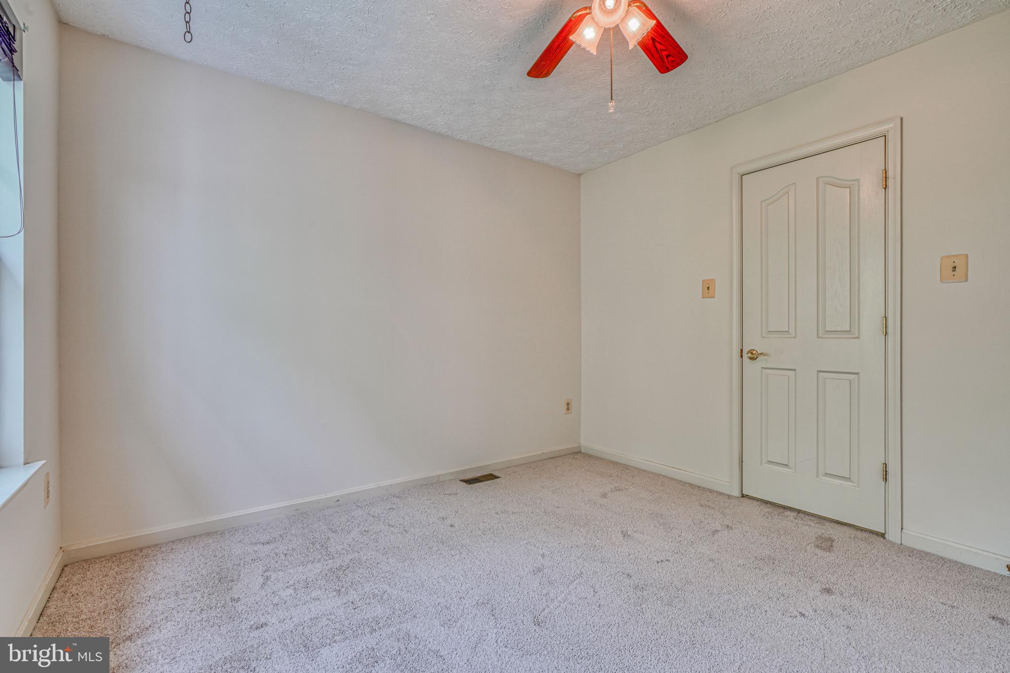 NORTH HILLS - Residential