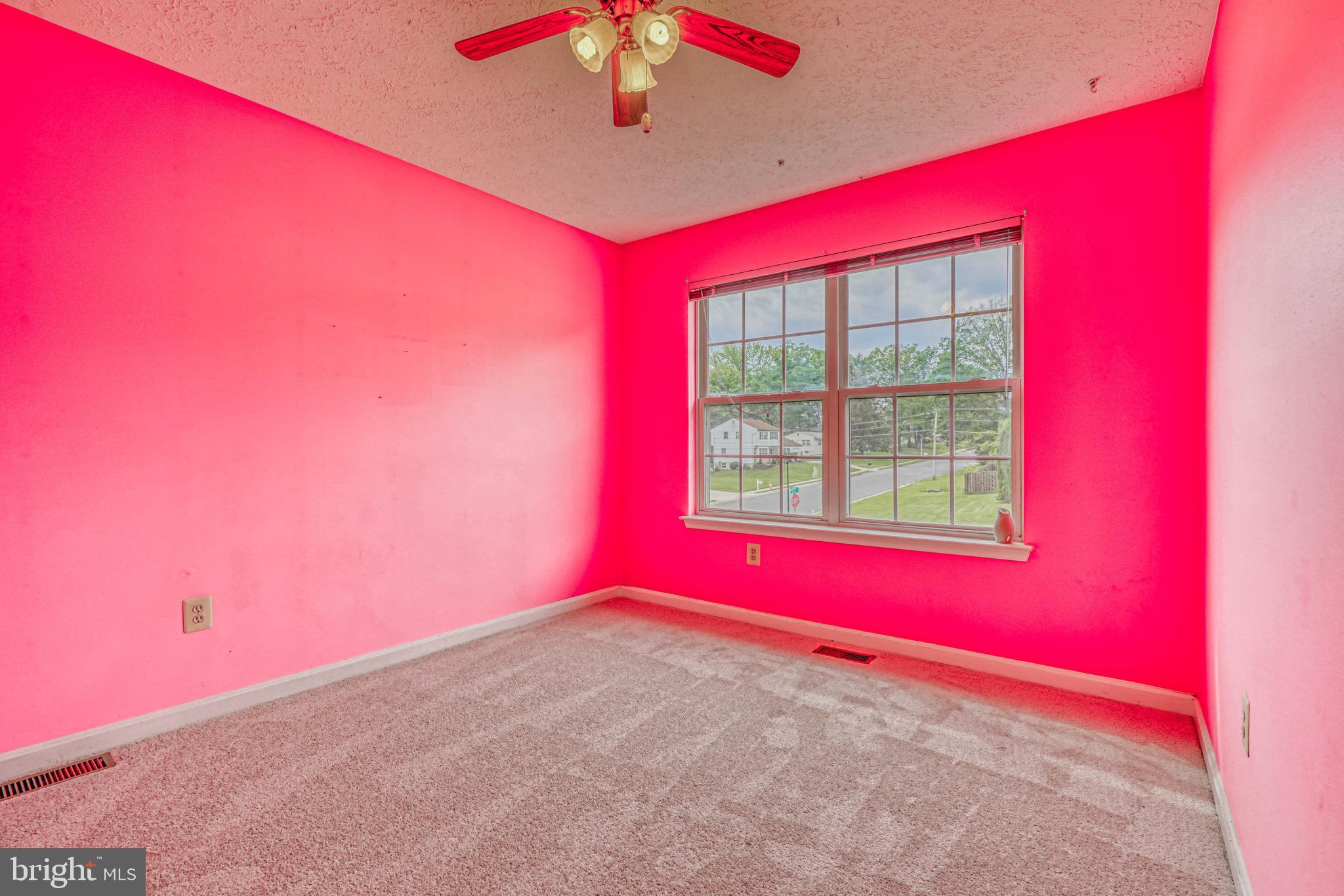 NORTH HILLS - Residential