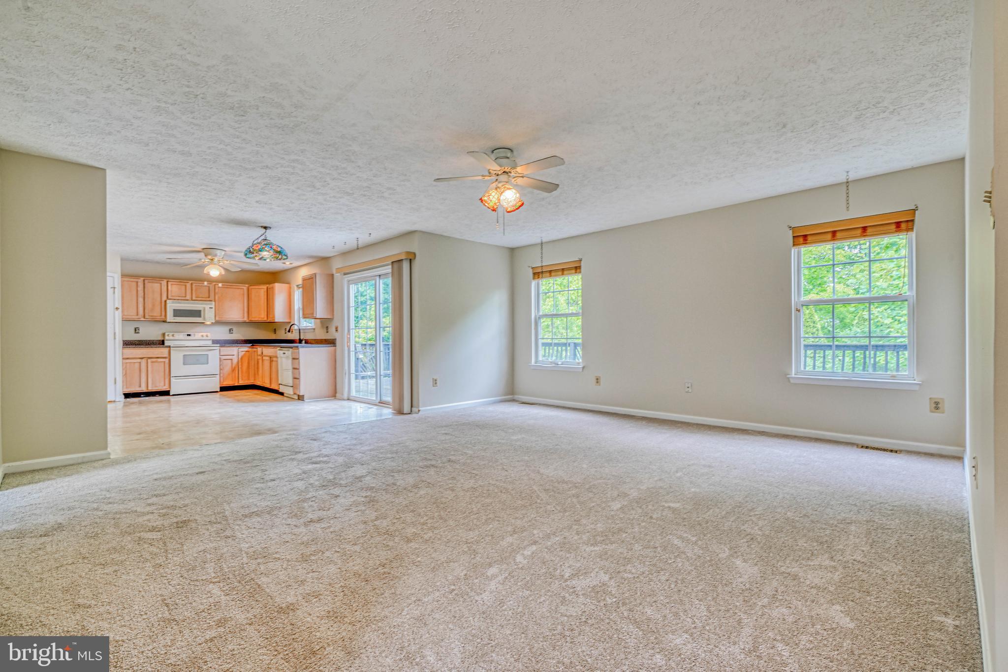 NORTH HILLS - Residential