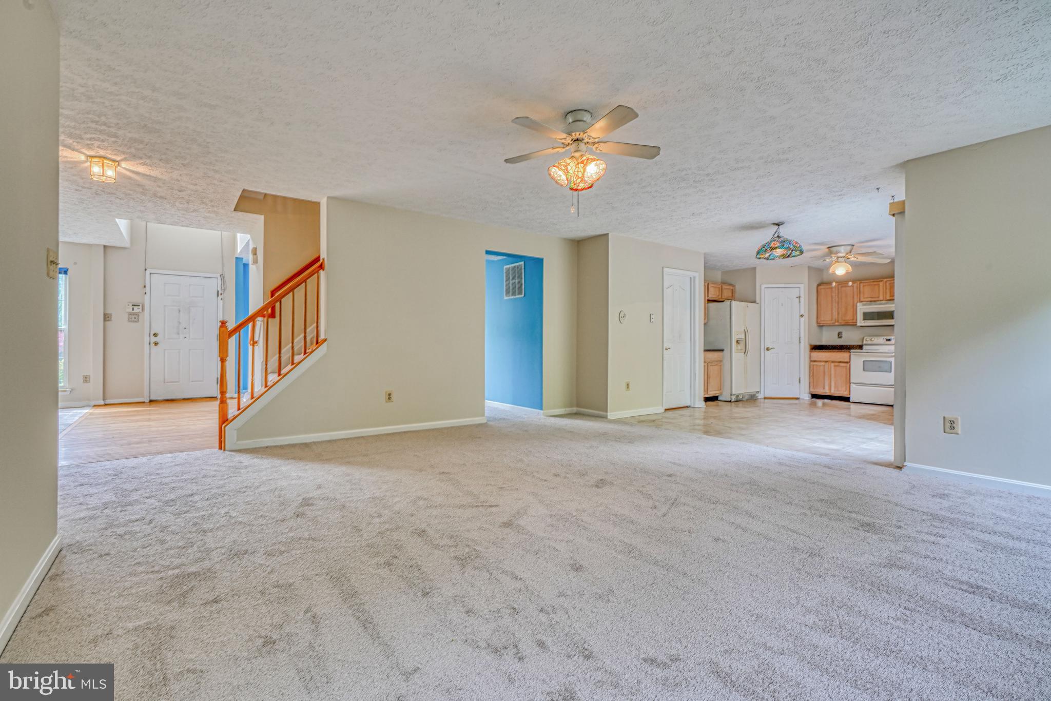 NORTH HILLS - Residential