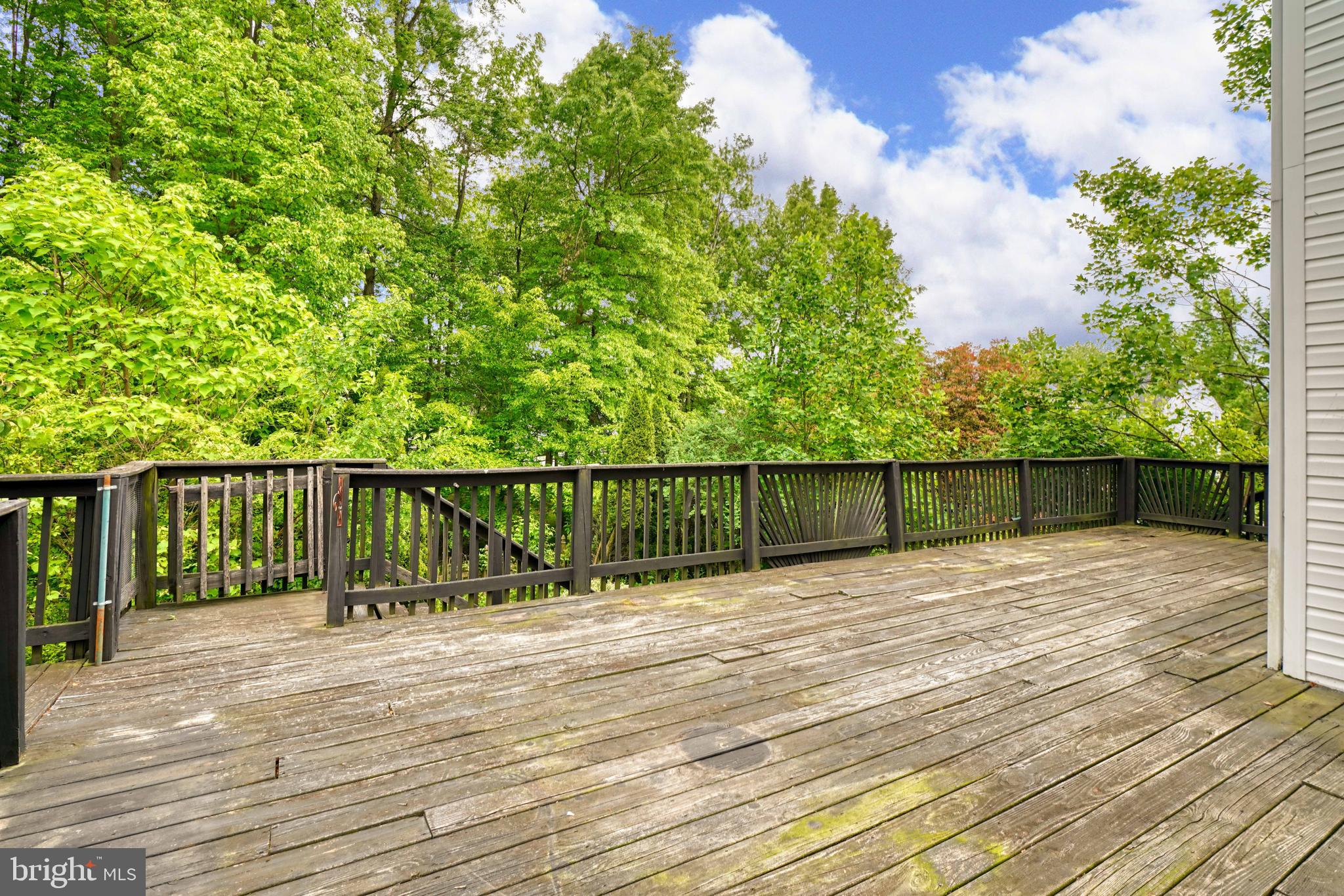 NORTH HILLS - Residential