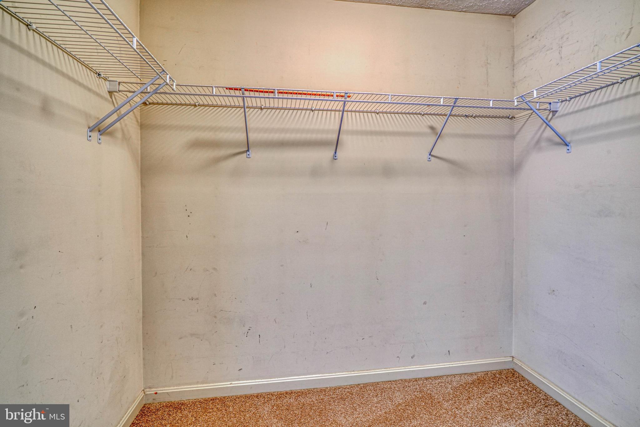 NORTH HILLS - Residential