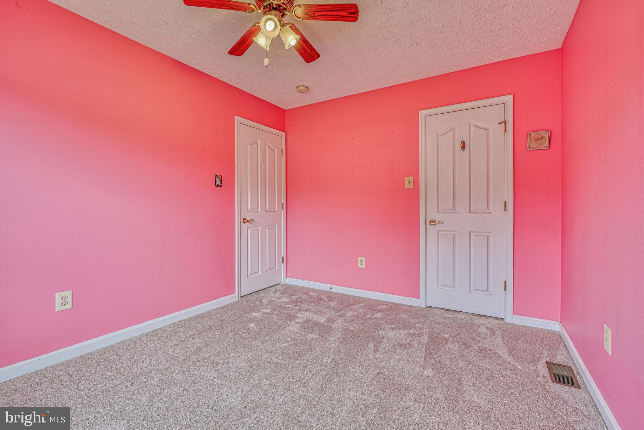 NORTH HILLS - Residential