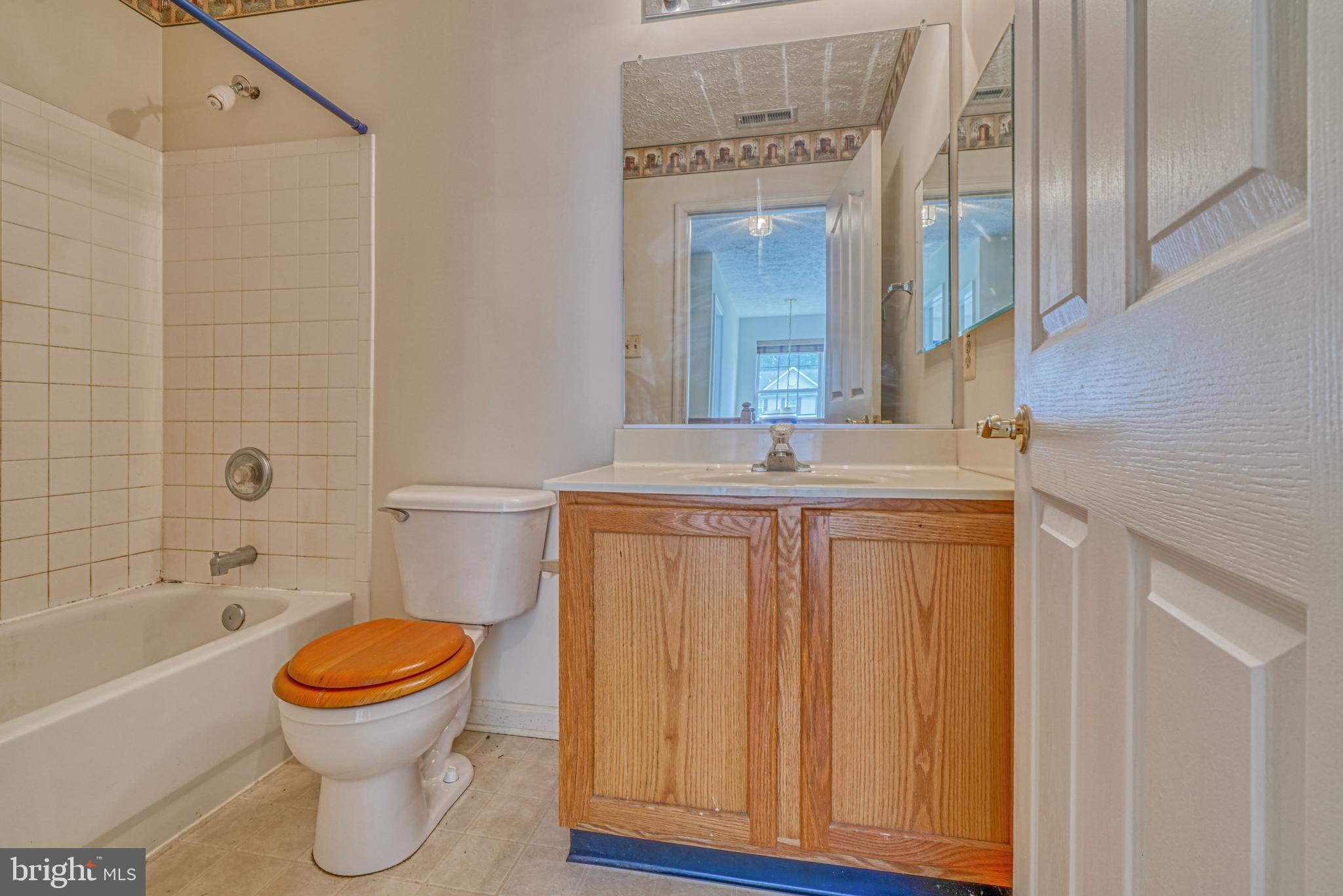 NORTH HILLS - Residential