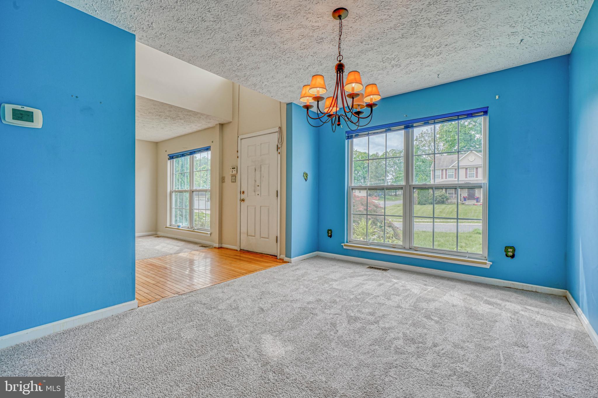 NORTH HILLS - Residential