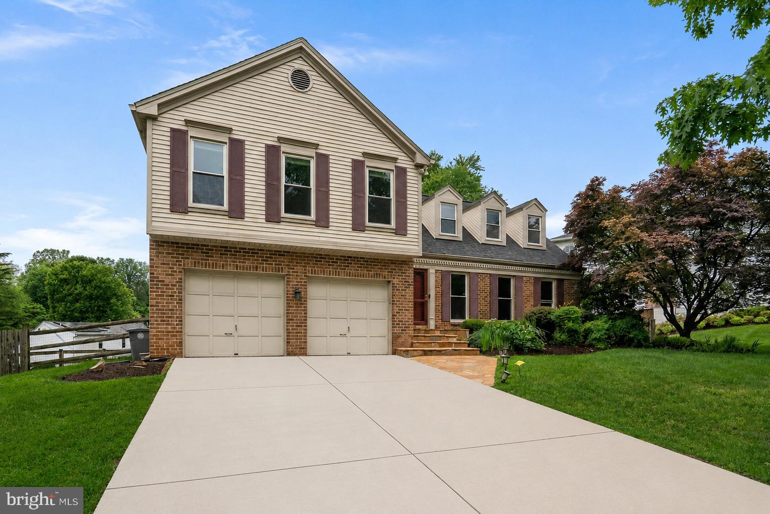 1119 HALESWORTH DRIVE