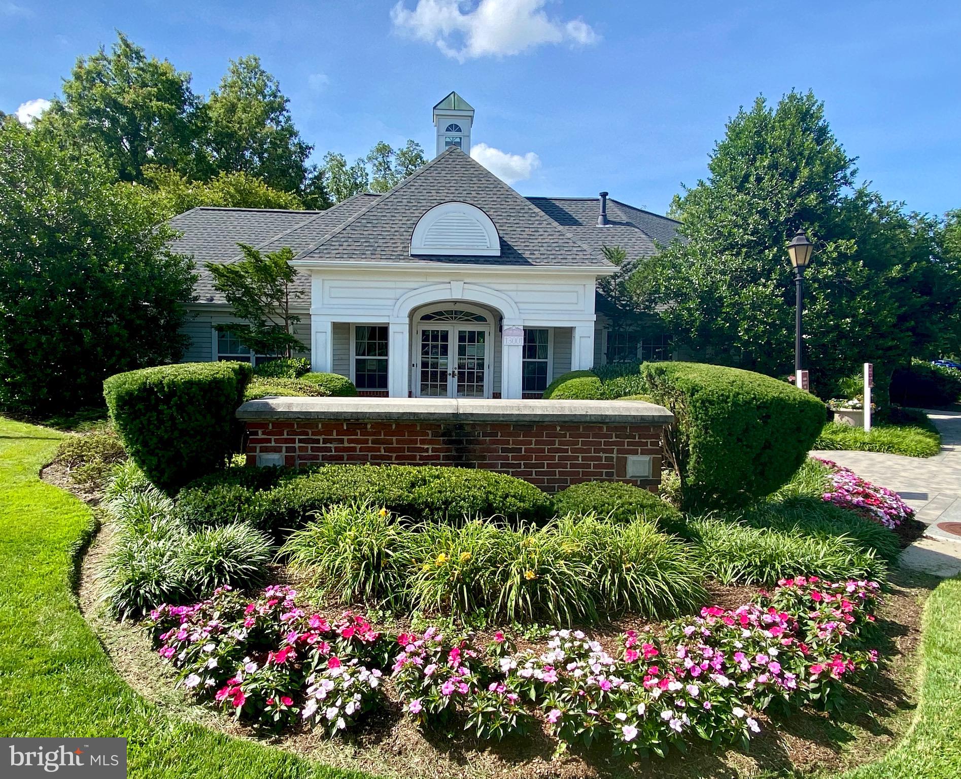 FOX MILL STATION - Residential Lease